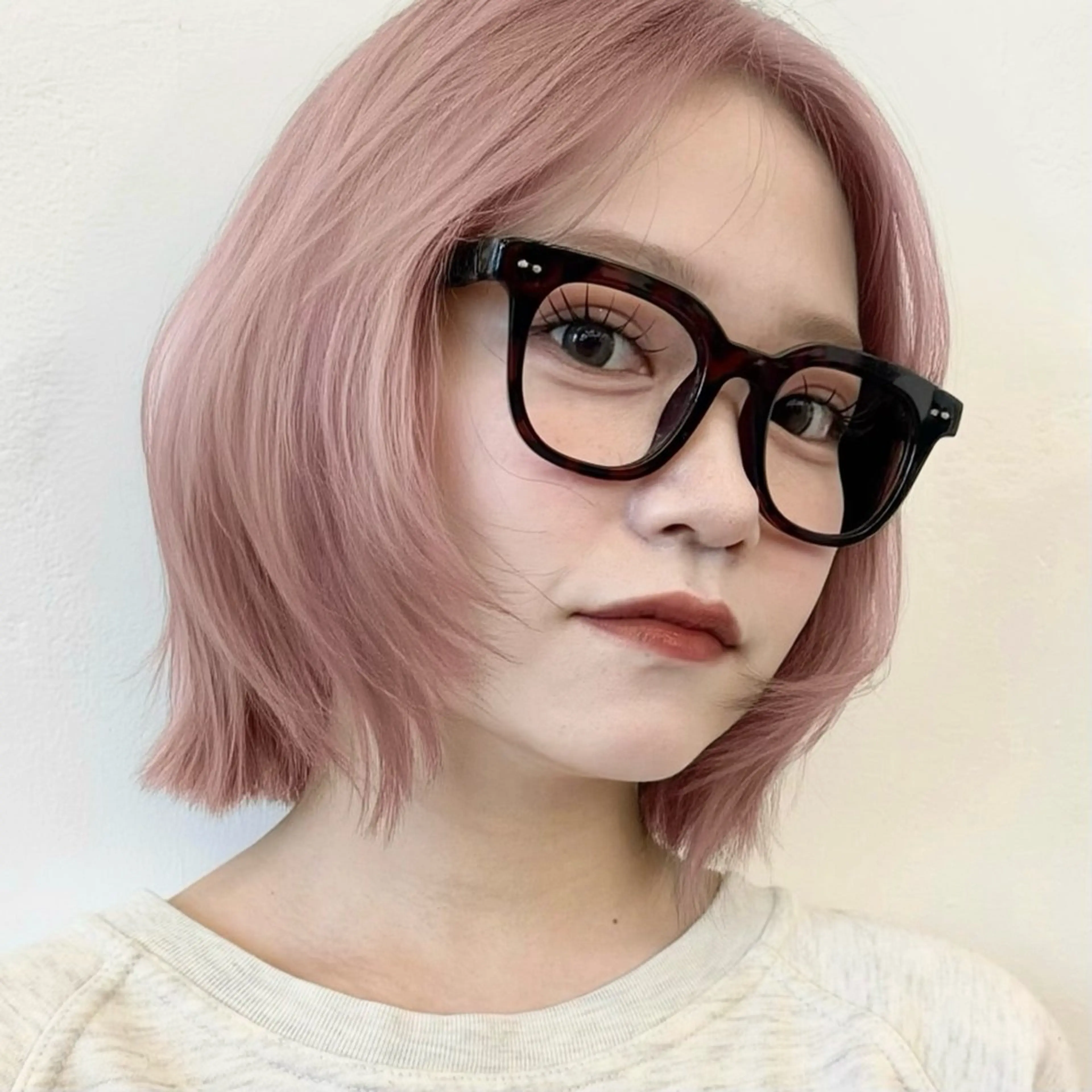 ミディアム カラー ヘアアレンジ ベージュカラー ブリーチ オレンジ ピンクカラー レッドカラー 似合わせカット/ダブ ルカラー💫AINAのヘアスタイル