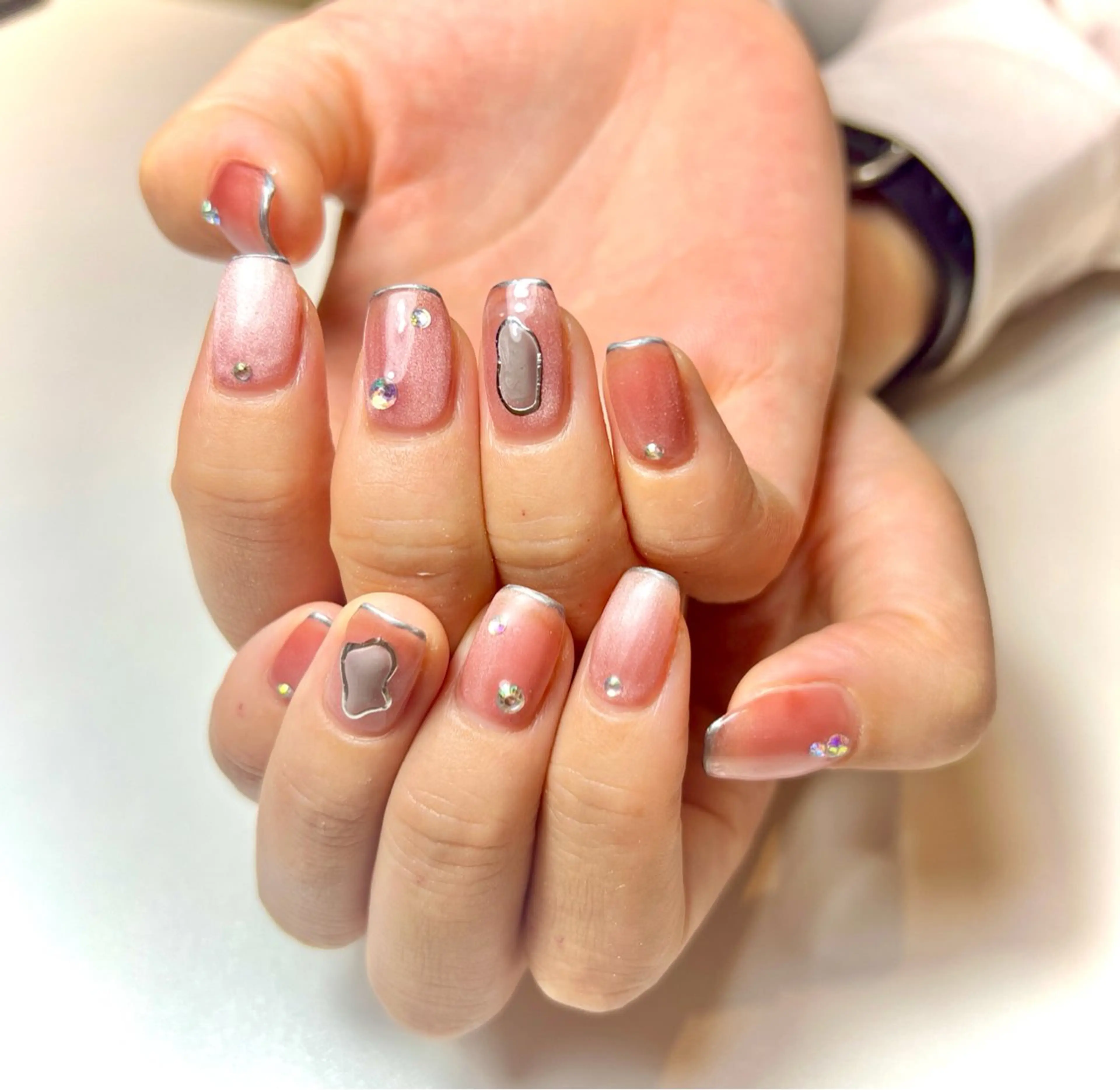 ネイル Sunny Bunnのネイルデザイン