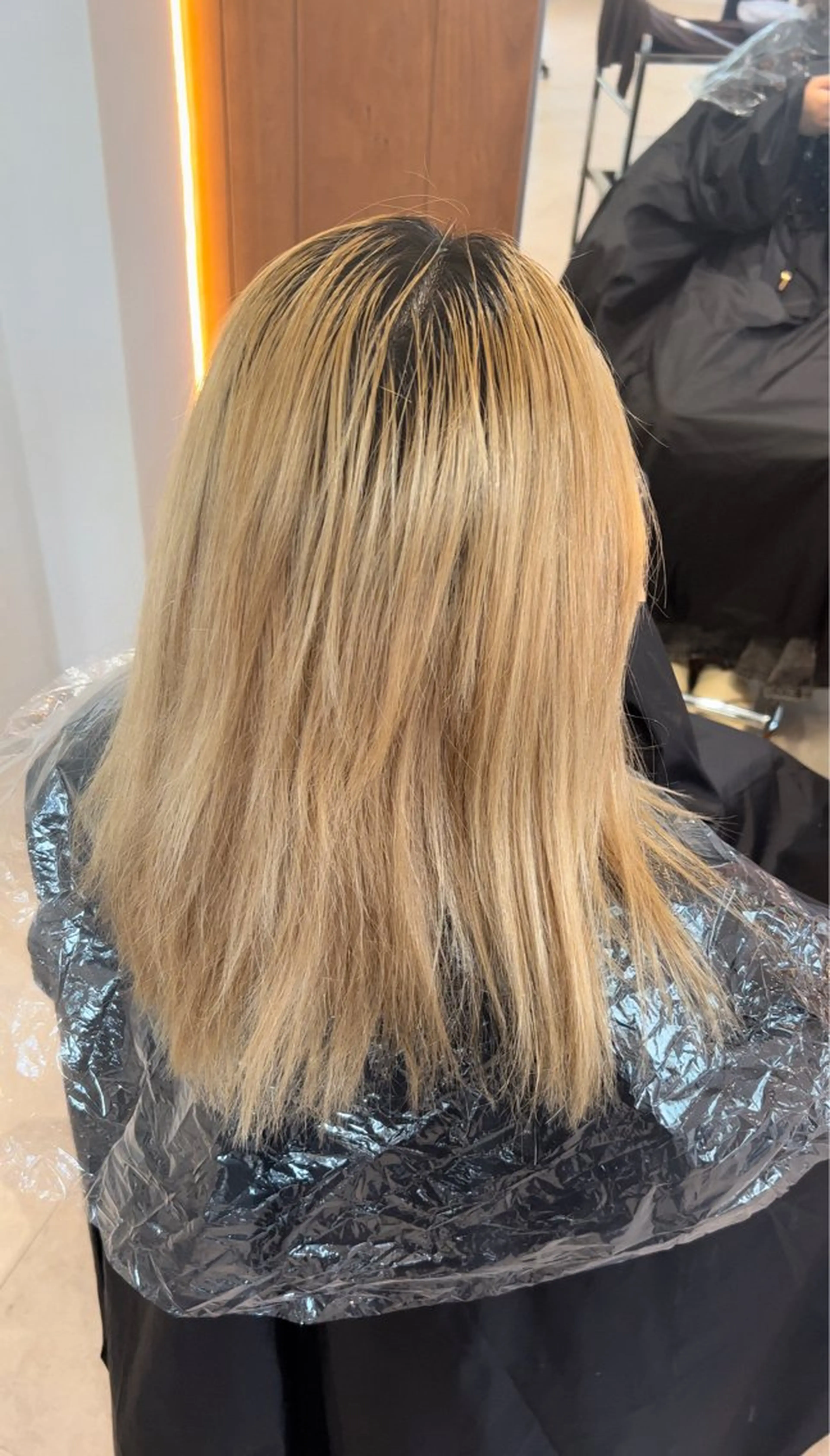 ミディアム カラー カット ヘアカラー トリートメント ✨髪質改善 縮毛矯正 艶髪 立川 コウキ✨のヘアスタイル