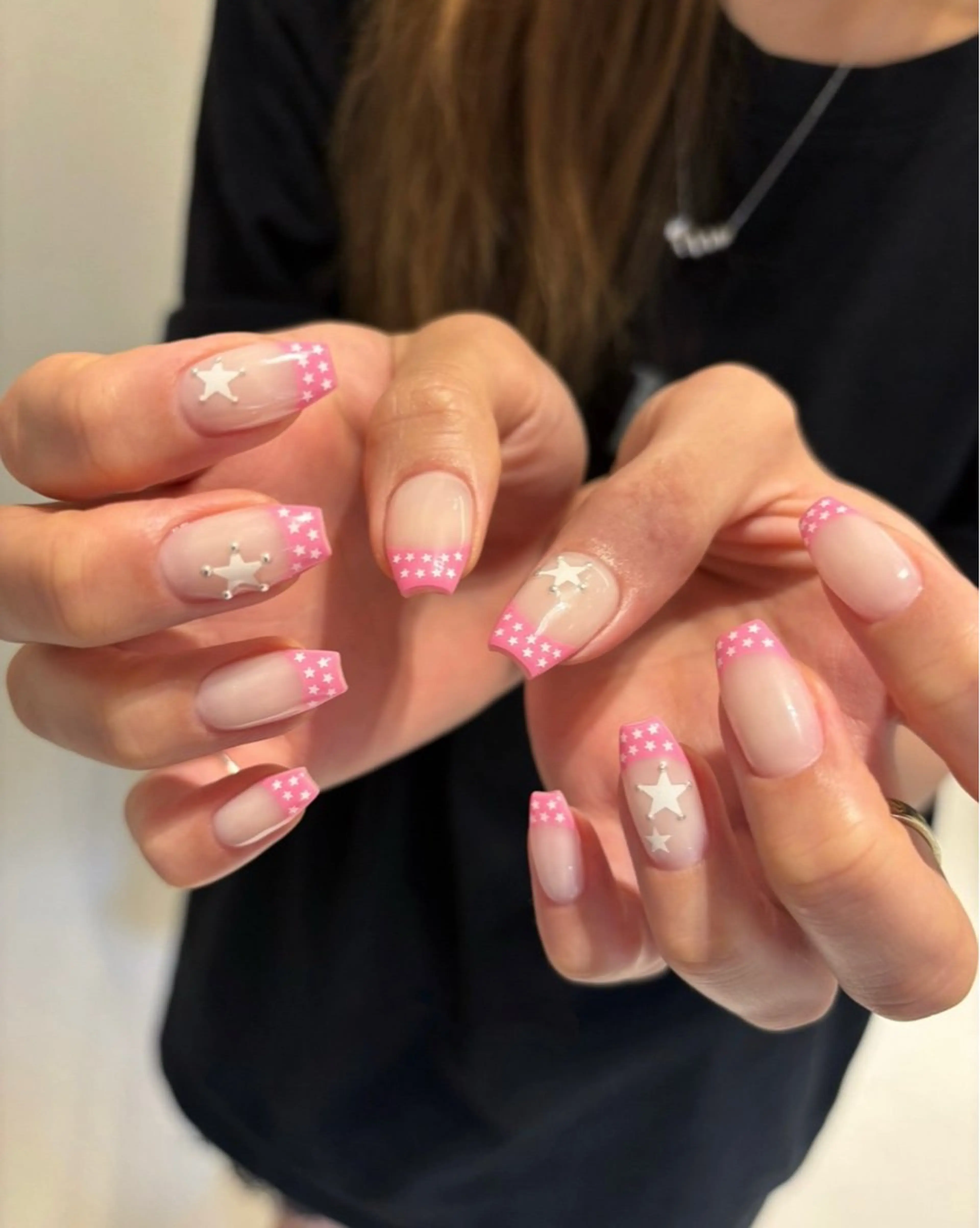 ネイル アートネイル クリアネイル ドット フレンチネイル ガーリー ハンドネイル BERA NAILSのネイルデザイン