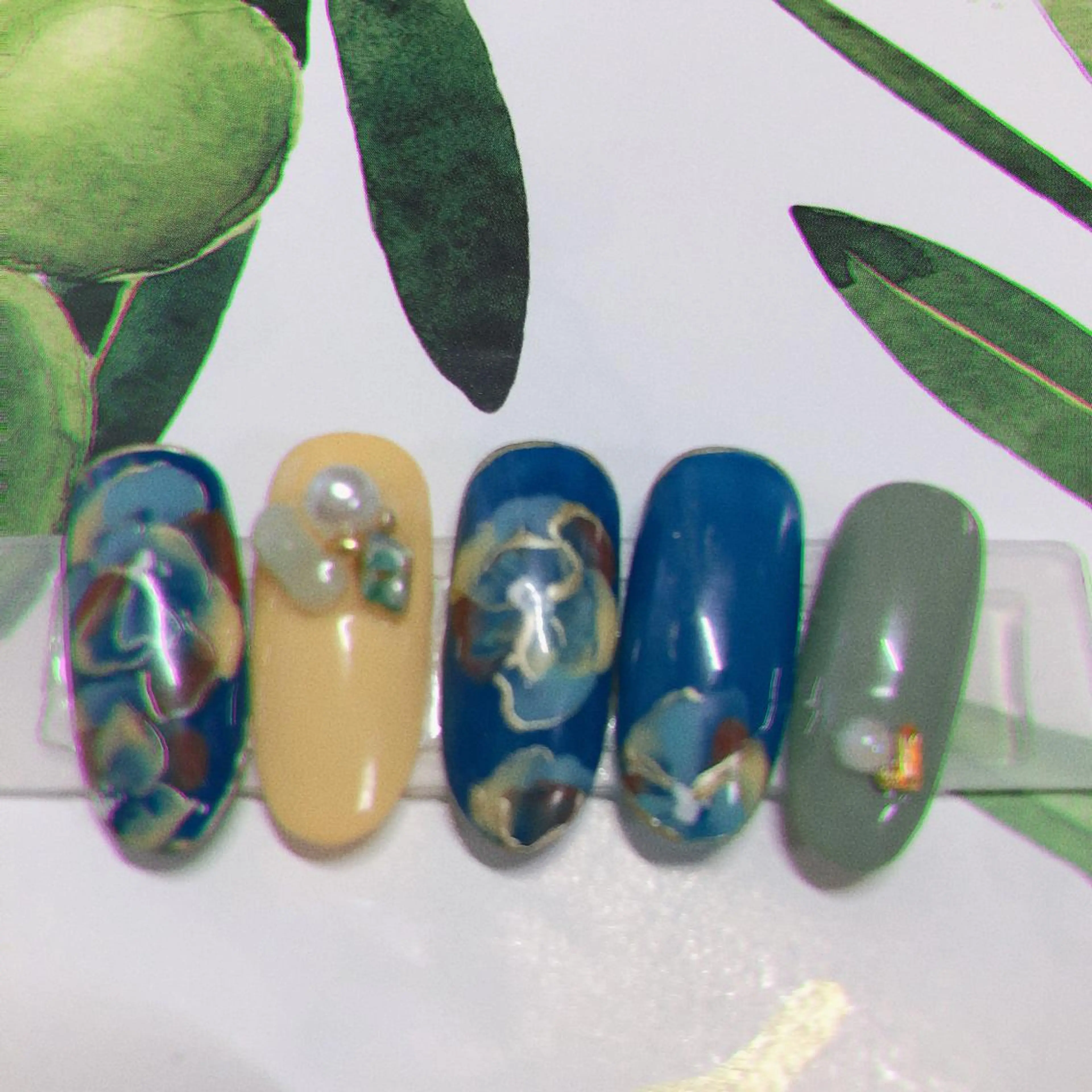 ネイル 奥園 良恵のネイルデザイン