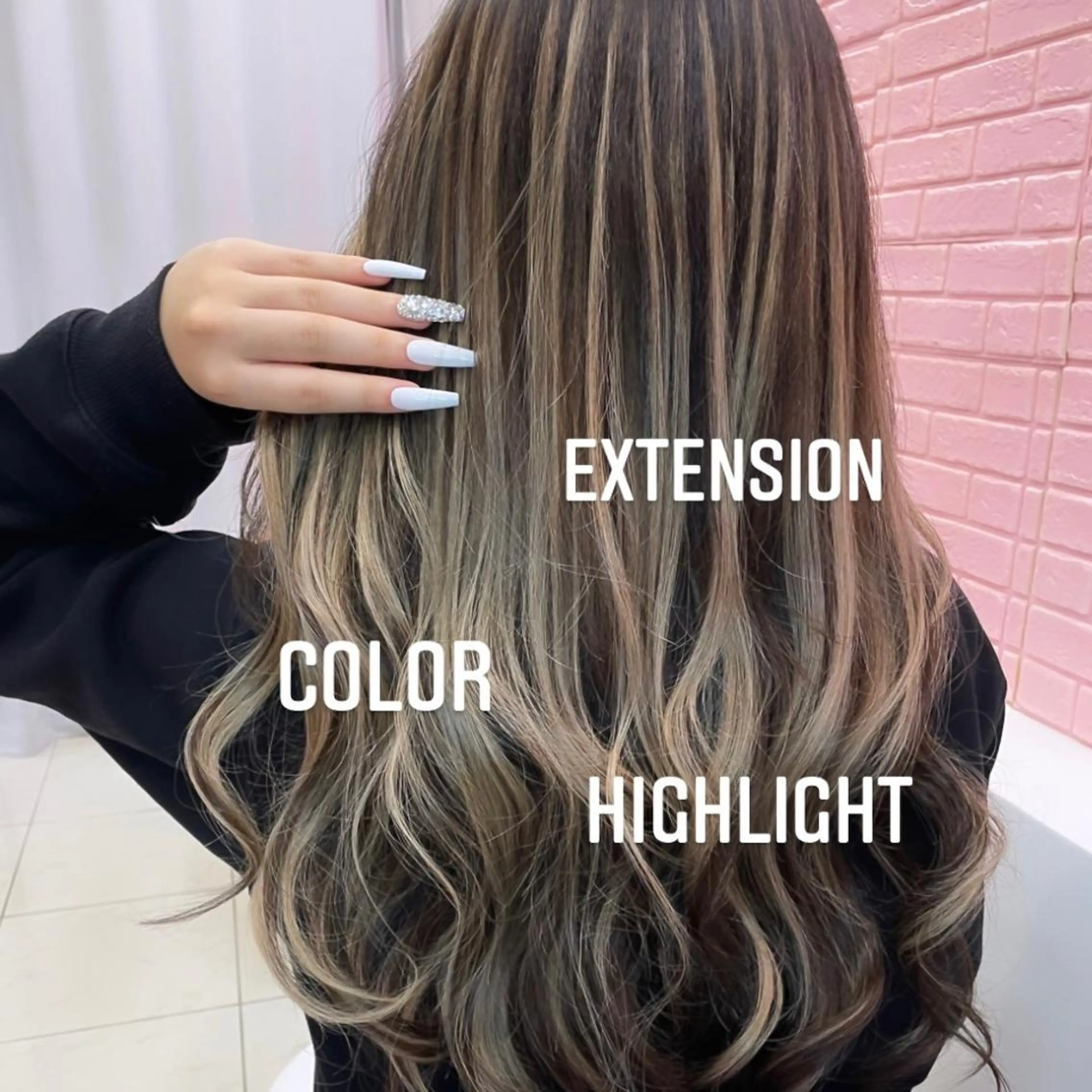 ロング カラー ヘアカラー エクステ エクステ🩵ブリーチ 韓国ヘア🩵KAEのヘアスタイル