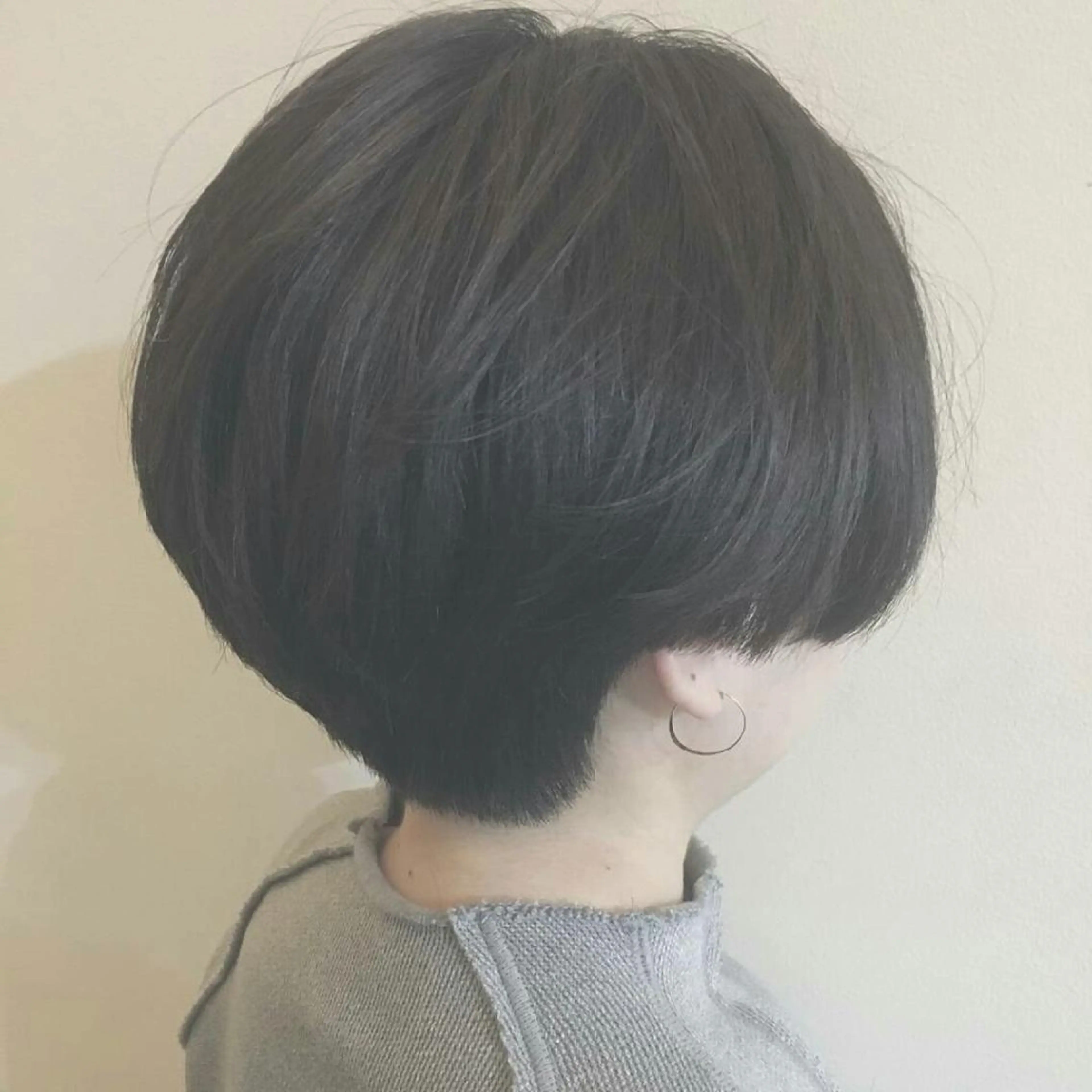 ショート ヘアアレンジ パーマ カラー マツエク・マツパ ネイル ショートボブ ボブ ショートヘア ショートネイル シンプルネイル iplus まつげ、眉毛、耳つぼのマツエク・マツパデザイン