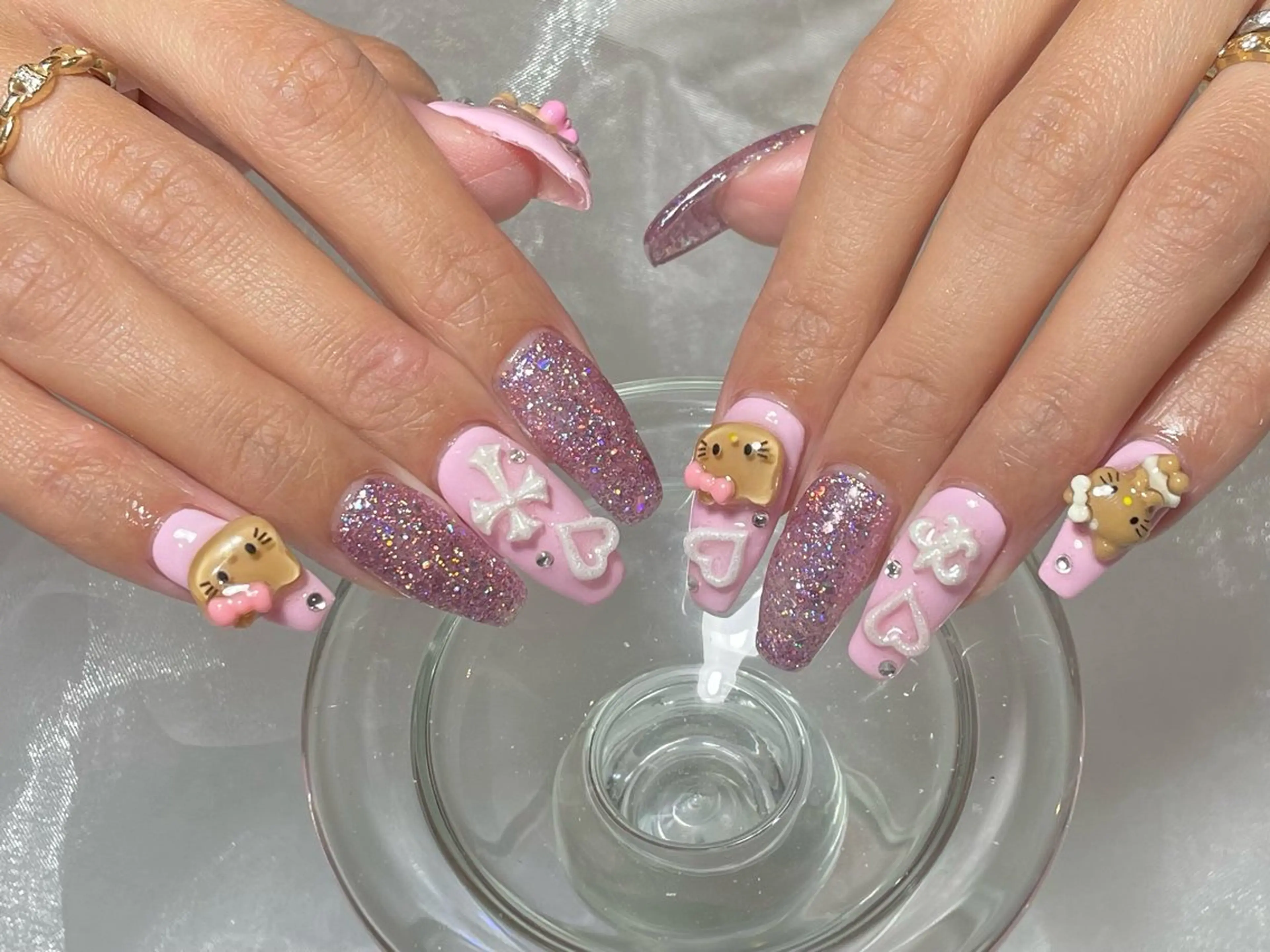 ネイル アートネイル オーロラネイル チークネイル フットネイル ジェルネイル ハンドネイル ハンドケア amiLe 🎀yuunaのネイルデザイン