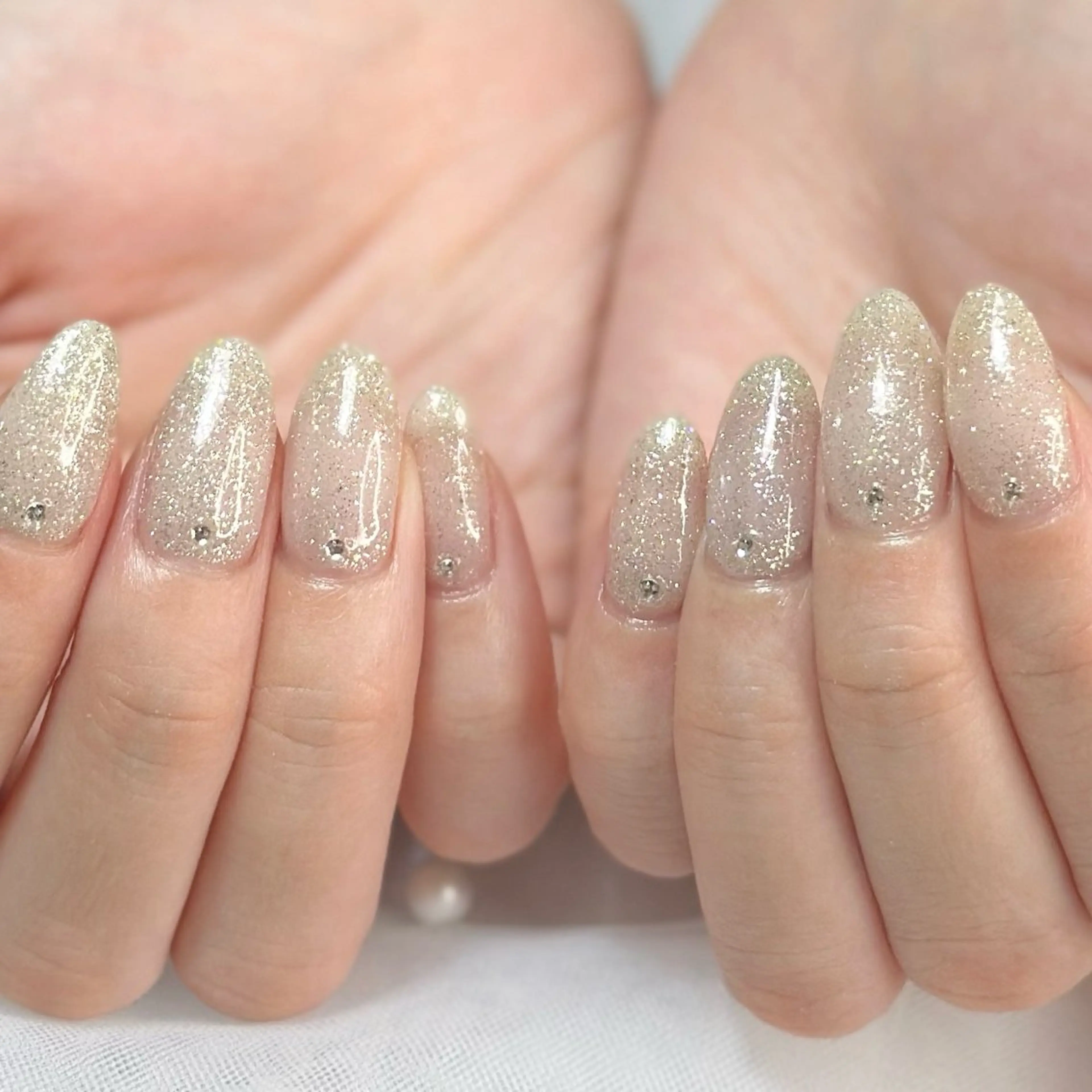 ネイル ストーンネイル ハンドネイル HAIR&MAKE POSH 日暮里のネイルデザイン