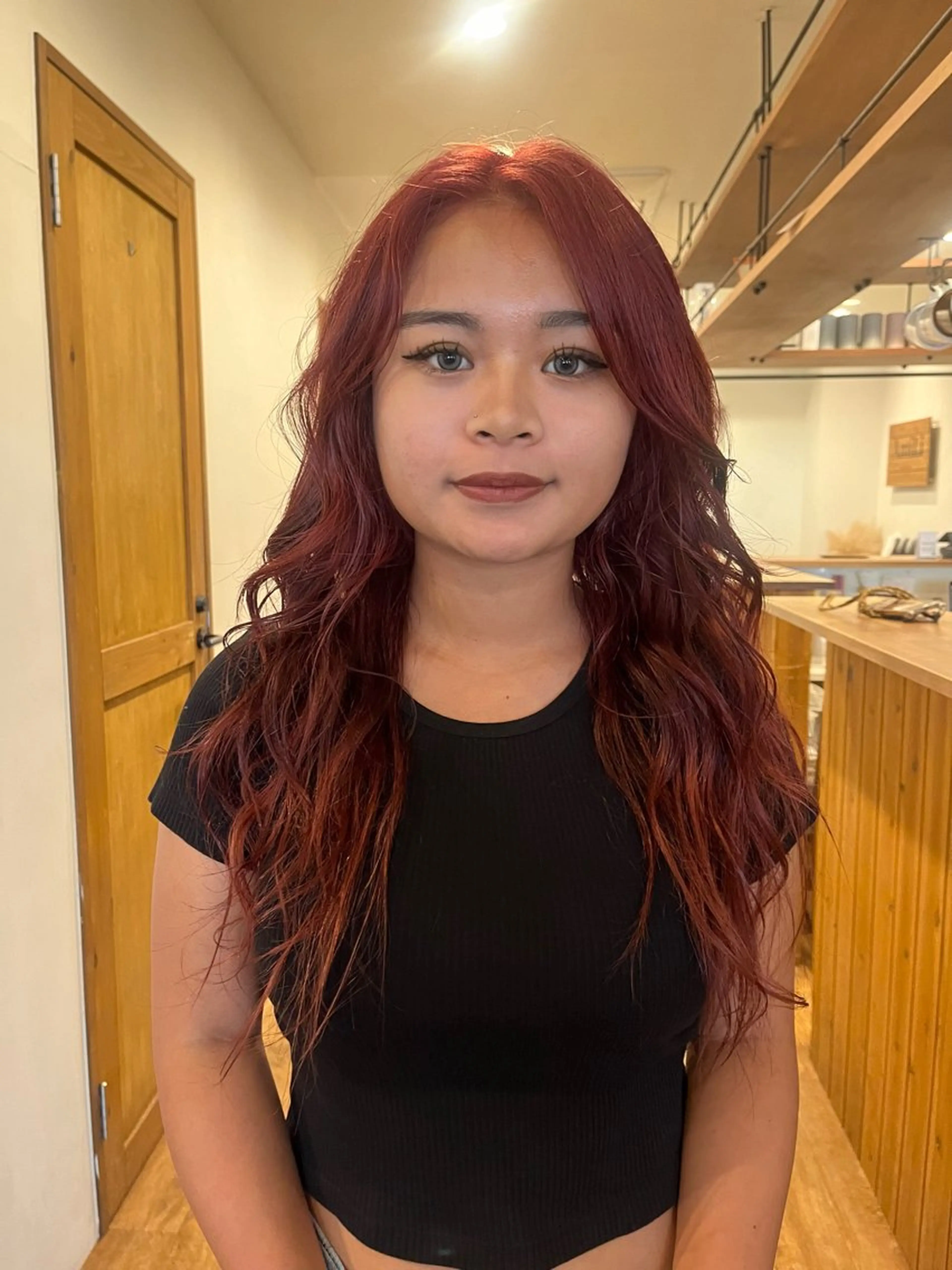 ロング カラー レッドカラー china/ボブ /ブリーチカラーのヘアスタイル