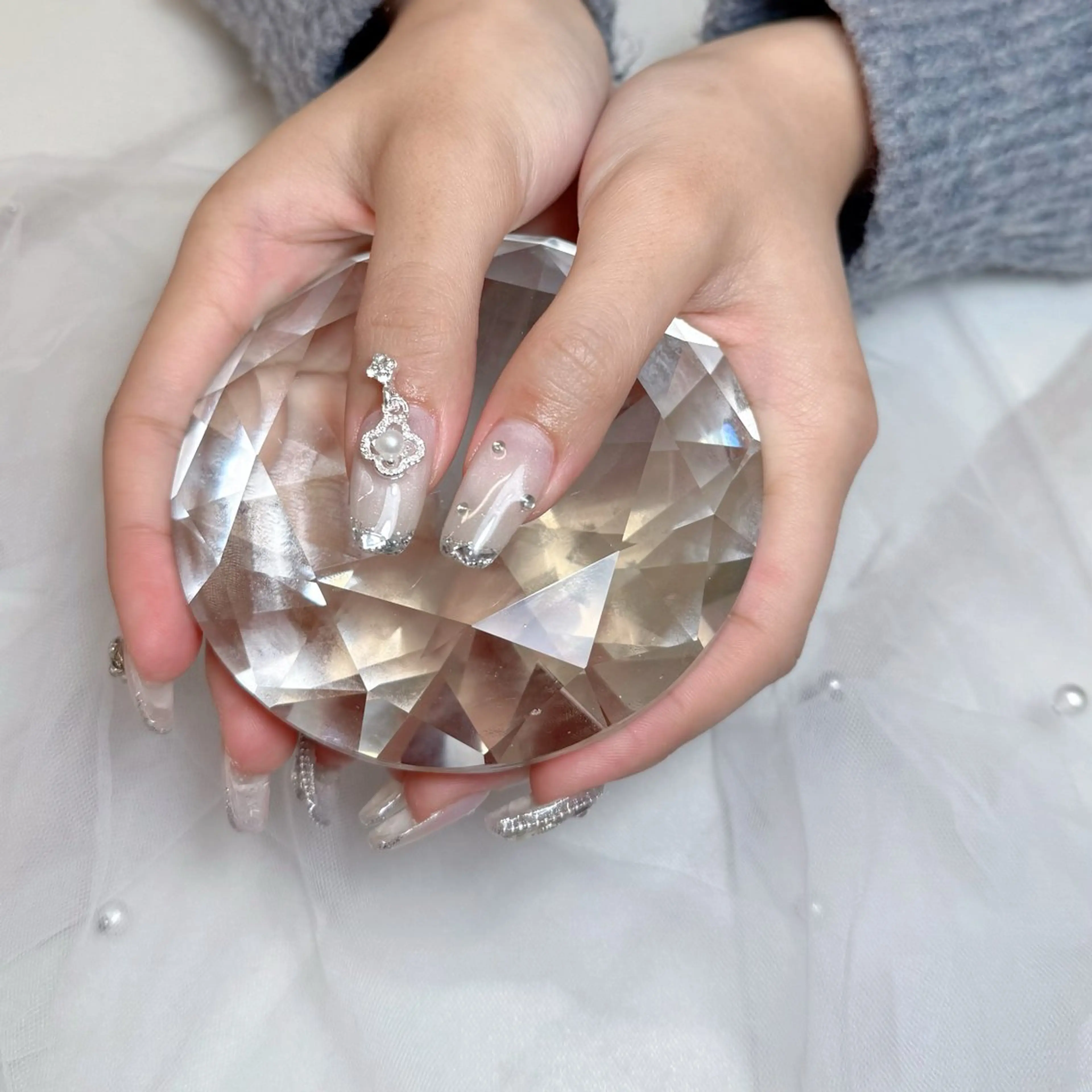 ネイル ハンドネイル mau🩵nail 堺筋本町｜心斎橋のネイルデザイン