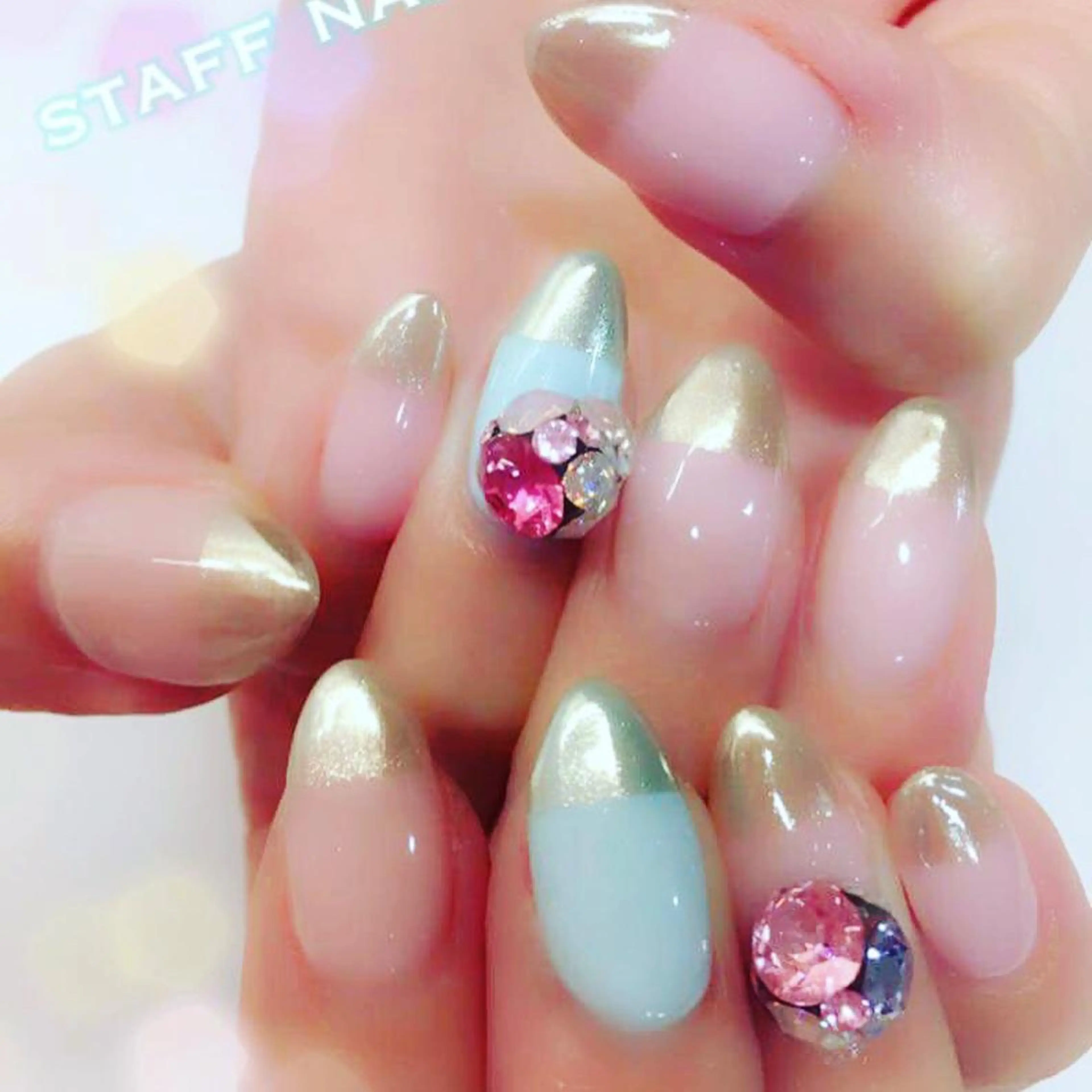 ネイル アートネイル フットネイル 卒業式 ミラーネイル 持ち込み NAILSGOGO shibuyaのネイルデザイン