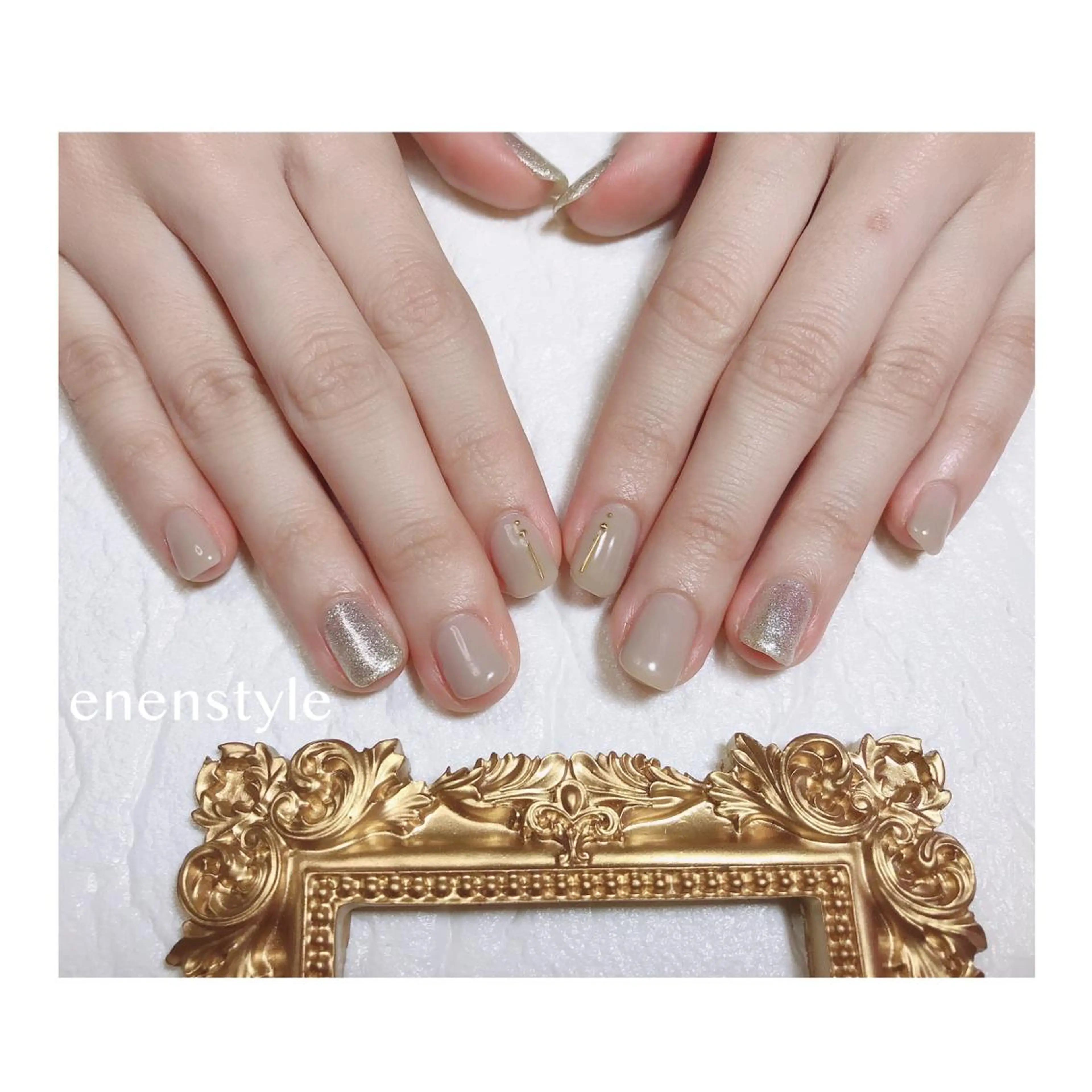ショート ネイル ジェルネイル ラメ(グリッター) ニュアンスネイル オフィスネイル ワンカラーネイル ハンドネイル 👑enen style👑のネイルデザイン