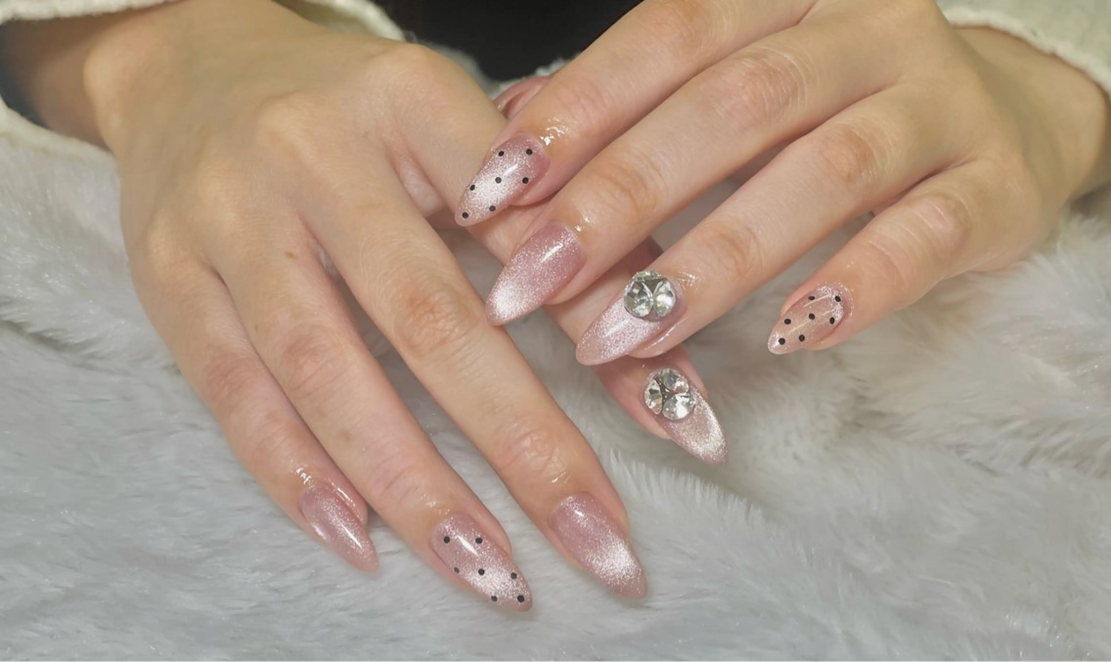 セミロング ハンドネイル YAMAZATO ビアンカ豊崎店の眉毛・アイブロウイメージ