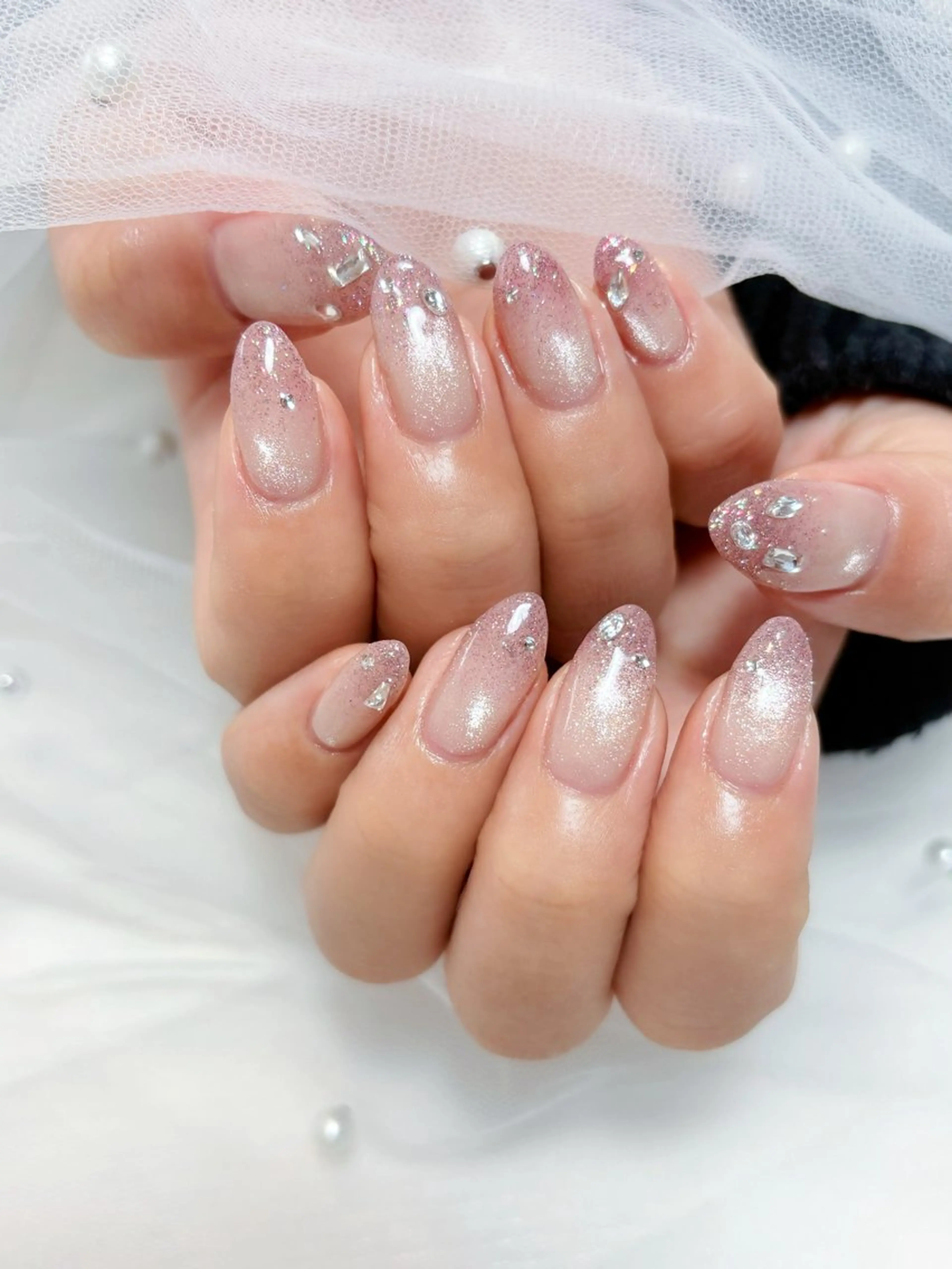 ネイル ハンドネイル AneMone Lisaのネイルデザイン