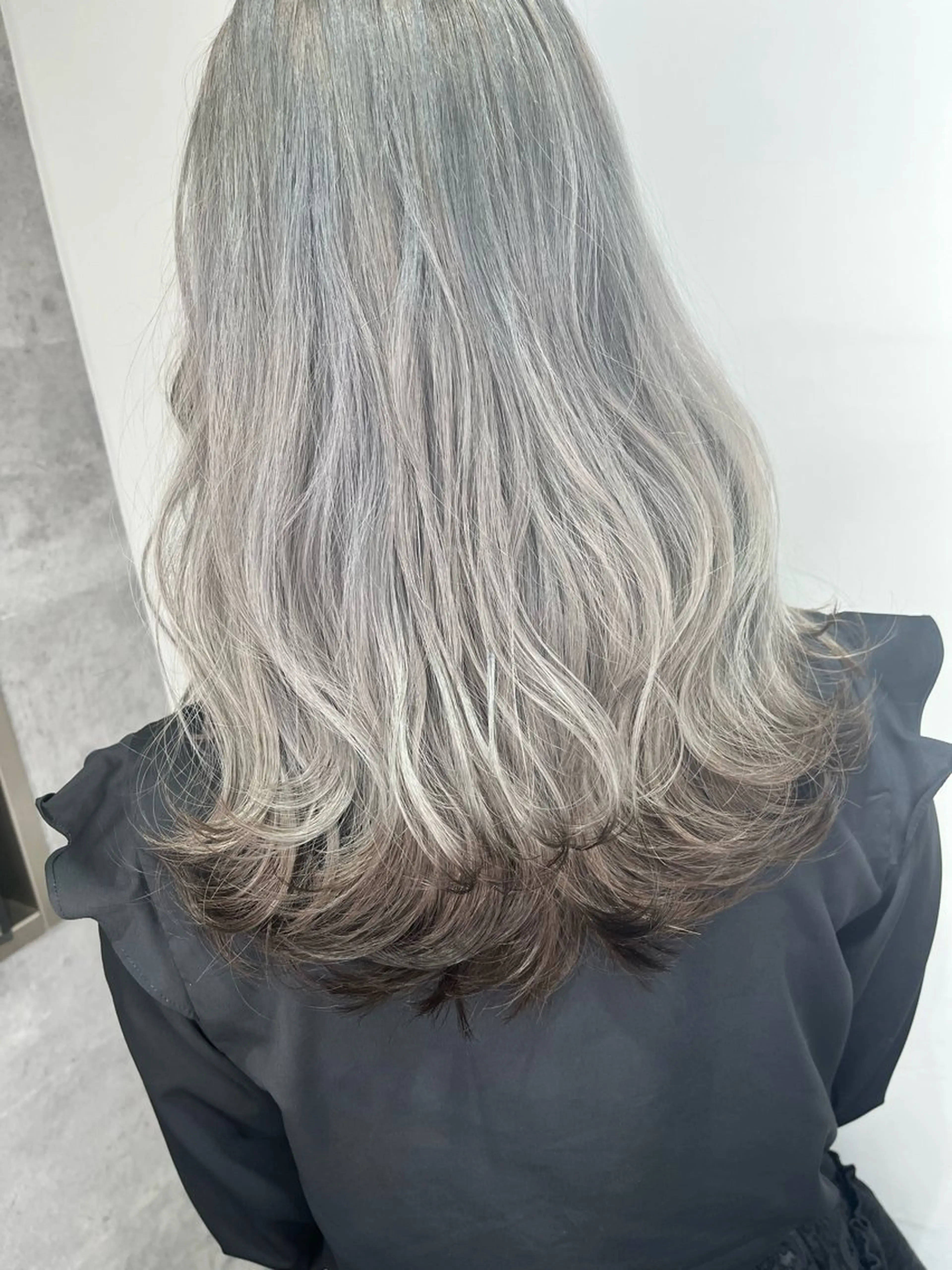 ロング カラー カット ヘアカラー トリートメント ダブルカラー 新宿のヘアスタイル