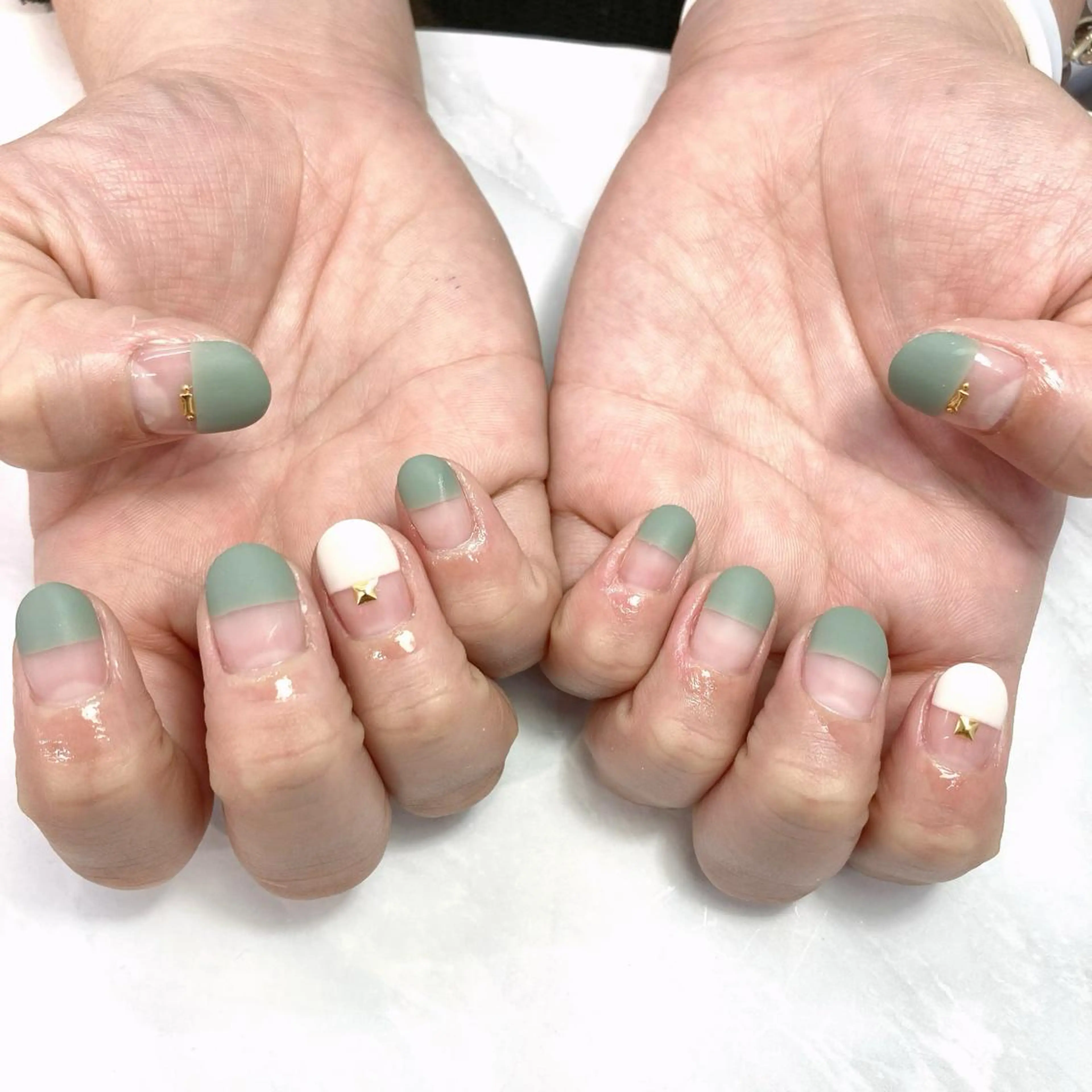 ネイル KODA308 Saoriのネイルデザイン