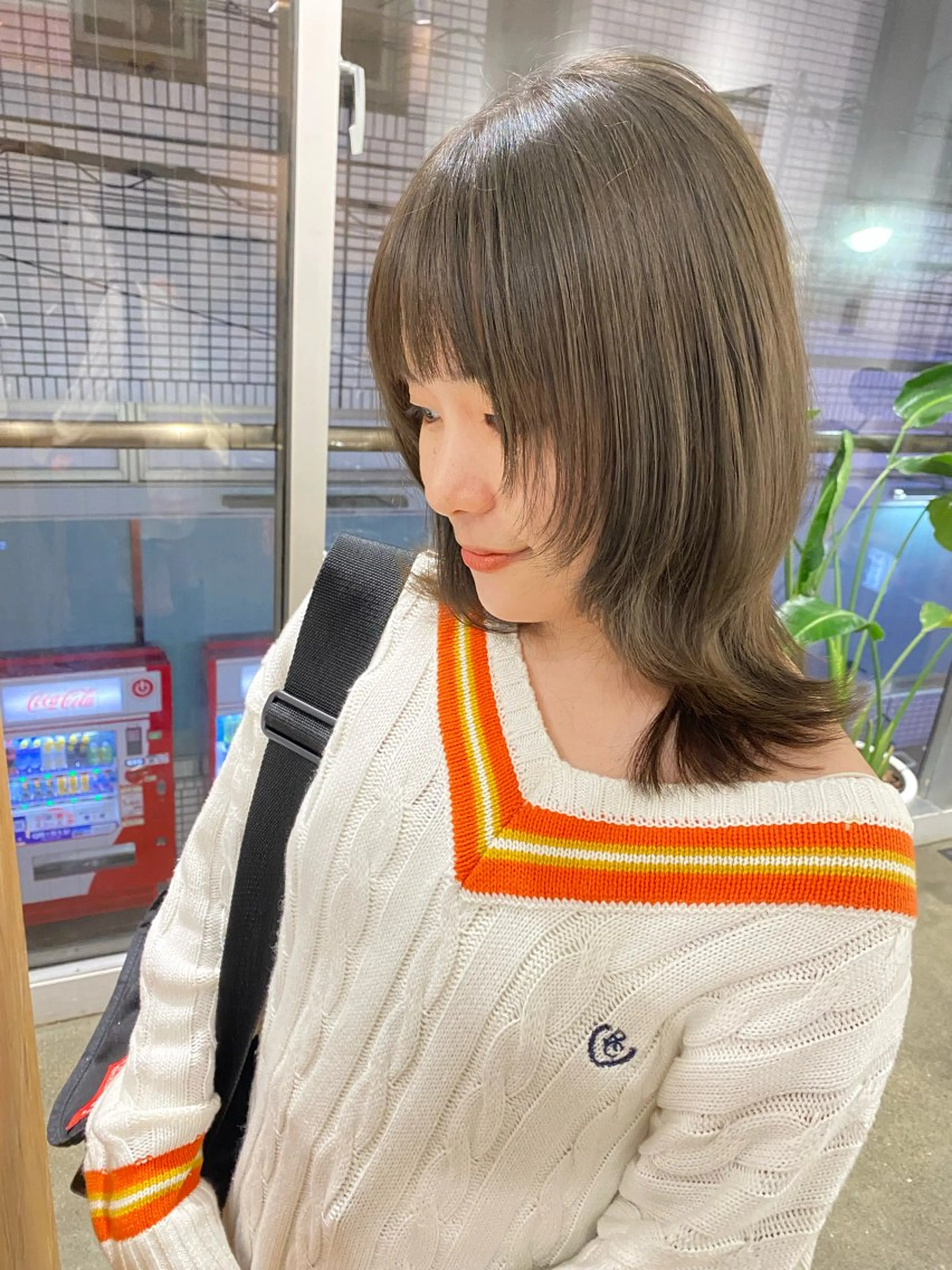 ミディアム カラー ウルフカット SALOWIN新宿三丁目【サロウィン】所属・レイヤー🔶髪質改善 🔶透明感カラー青木のヘアスタイル