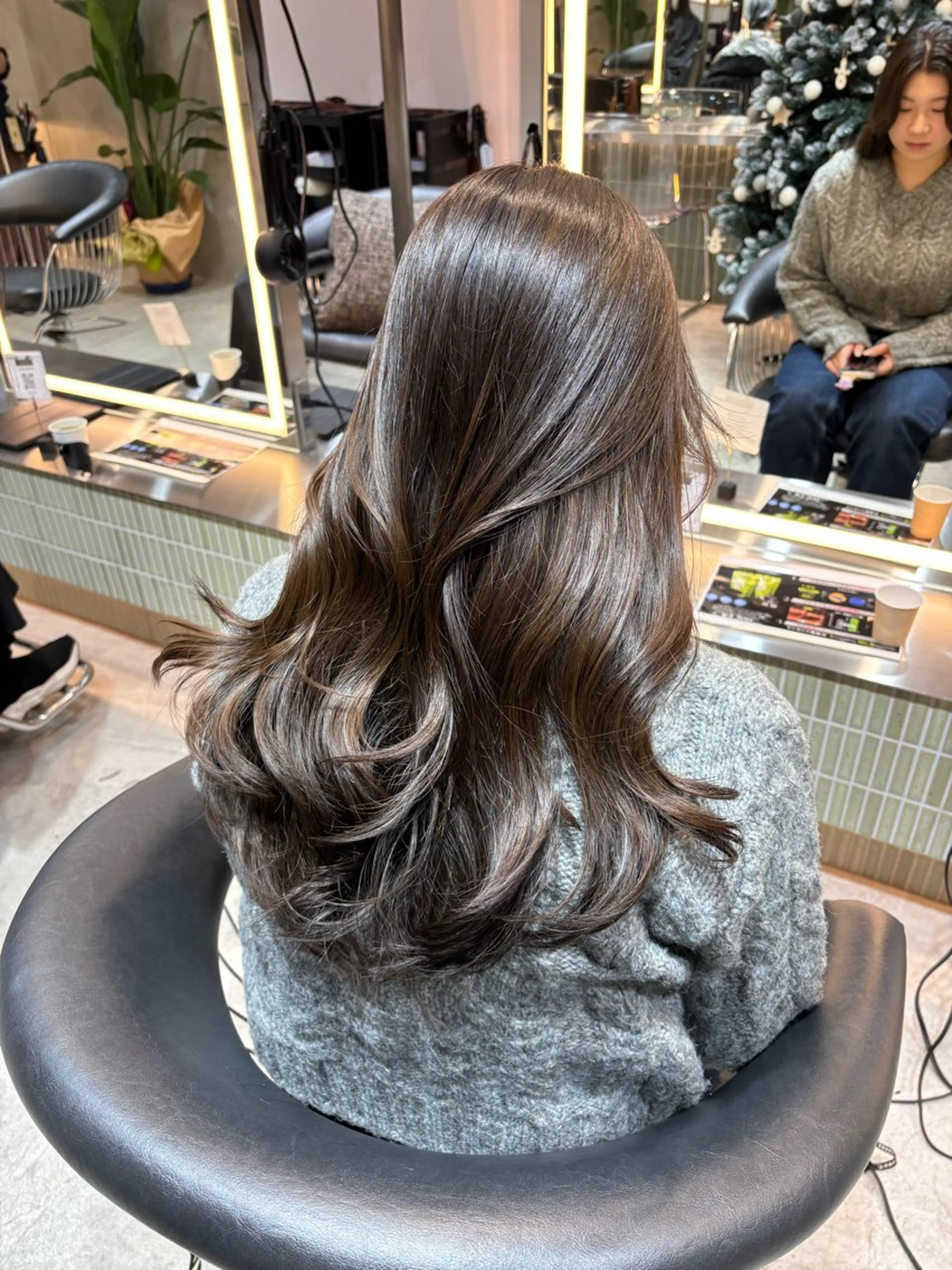 セミロング カラー カット ヘアカラー トリートメント 髪質改善/縮毛矯正/ 韓国ヘア/矢野のヘアスタイル