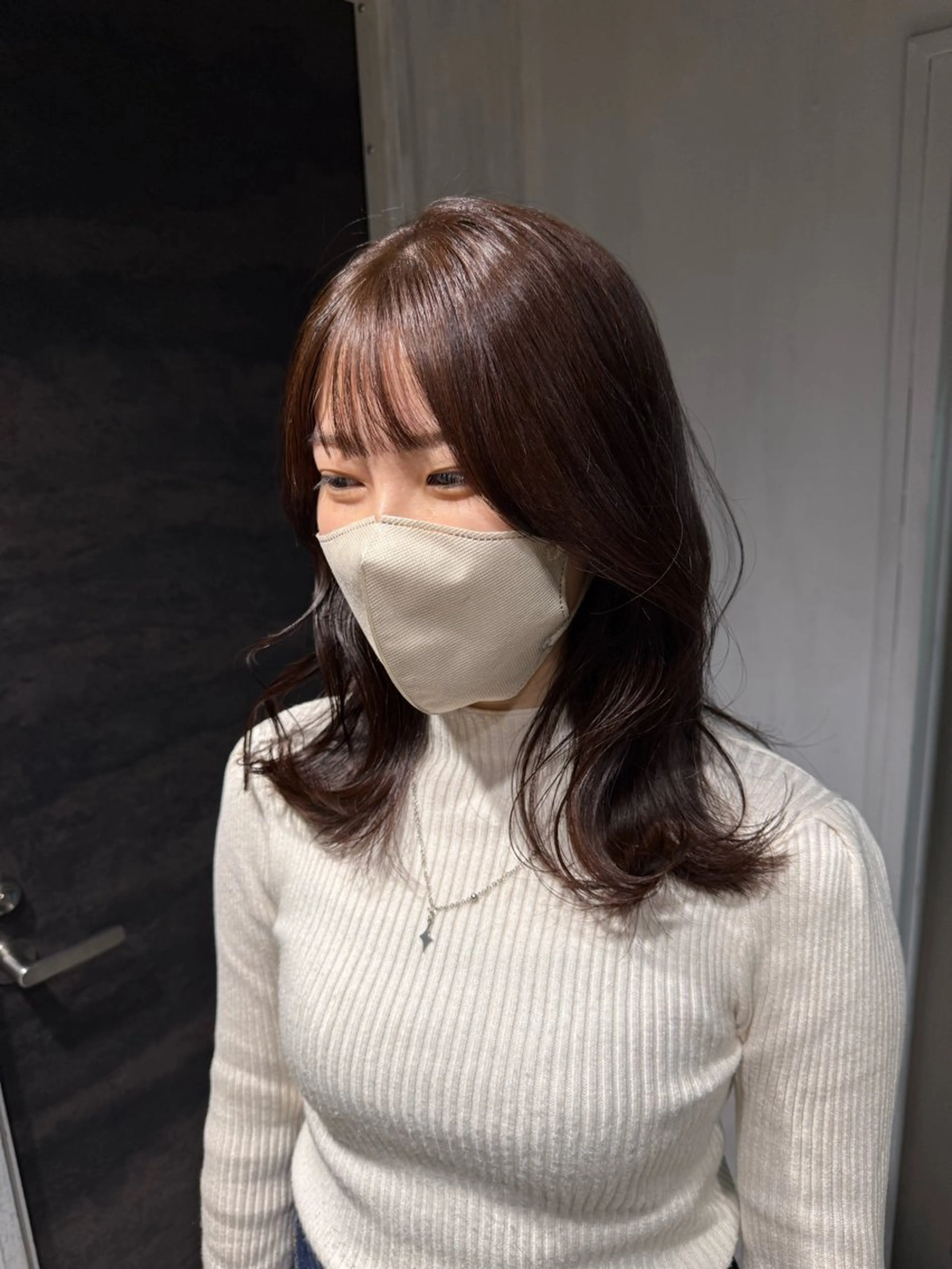 ミディアム カラー カット ヘアカラー NANAMI🩵 大人可愛い韓国ヘアのヘアスタイル