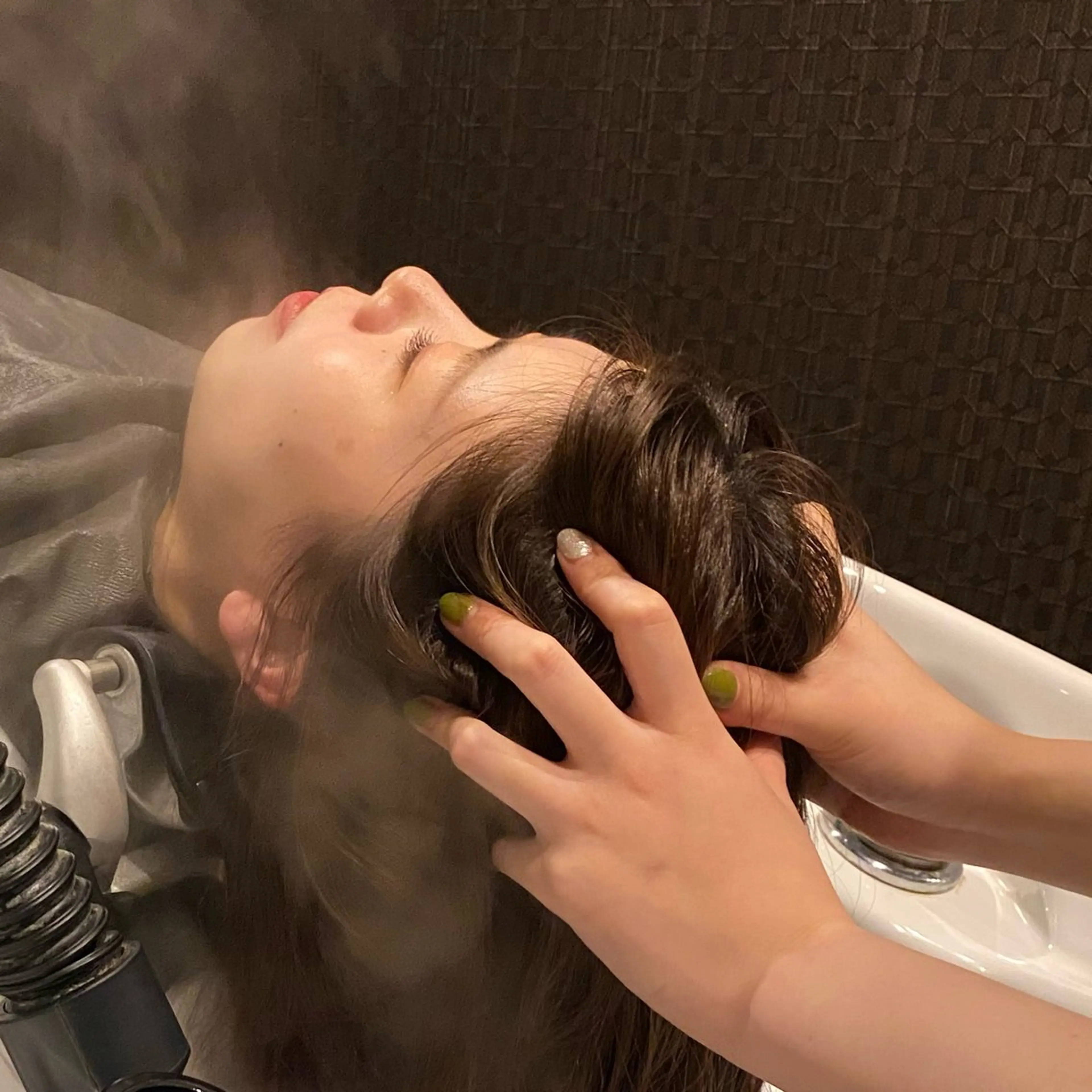 ヘッドスパ 𝐲𝐮𝐮 / 透明感カラー🌱のヘアスタイル