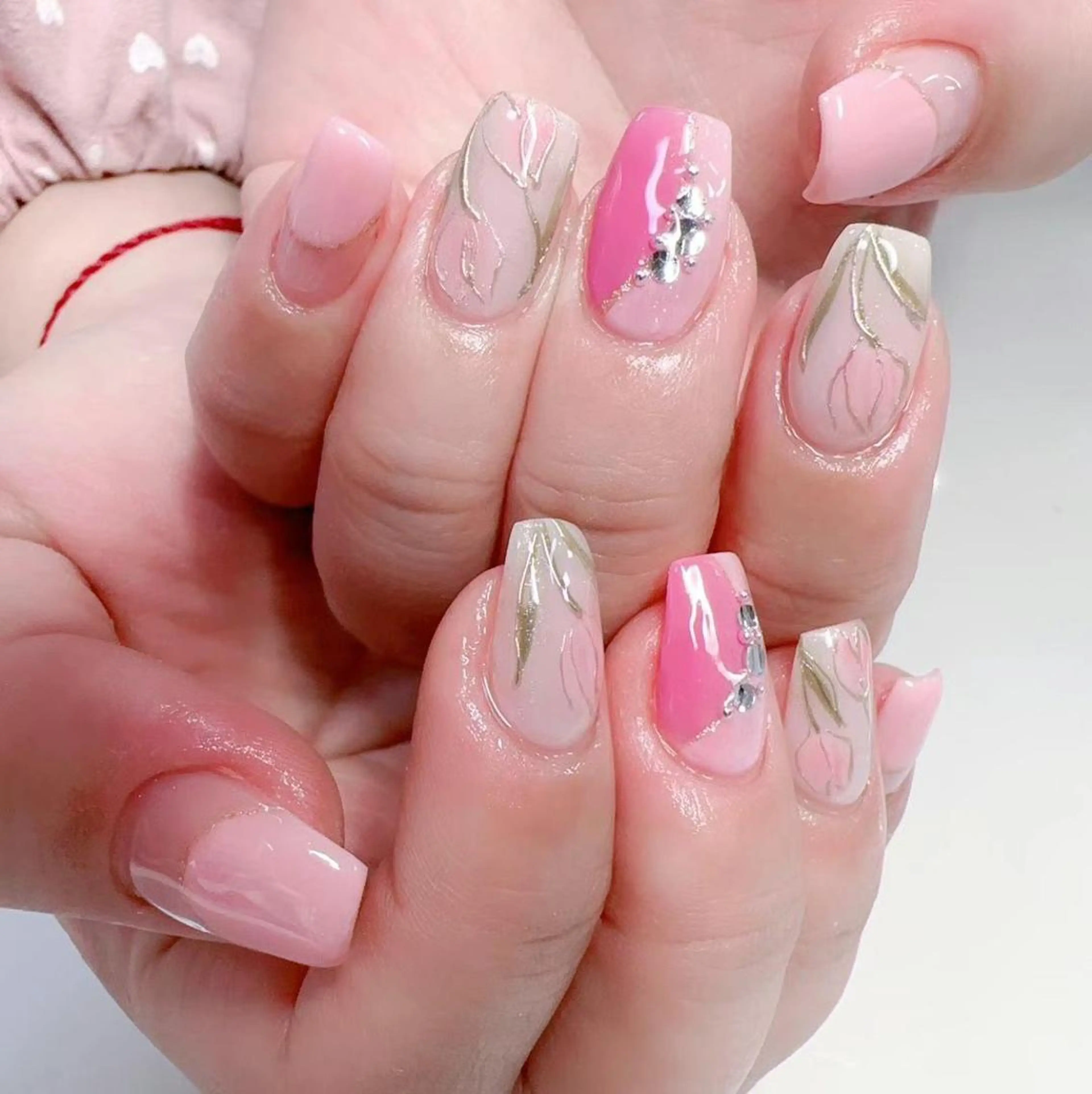 ネイル JOJOネイル所属・JOJO ネイルのネイルデザイン