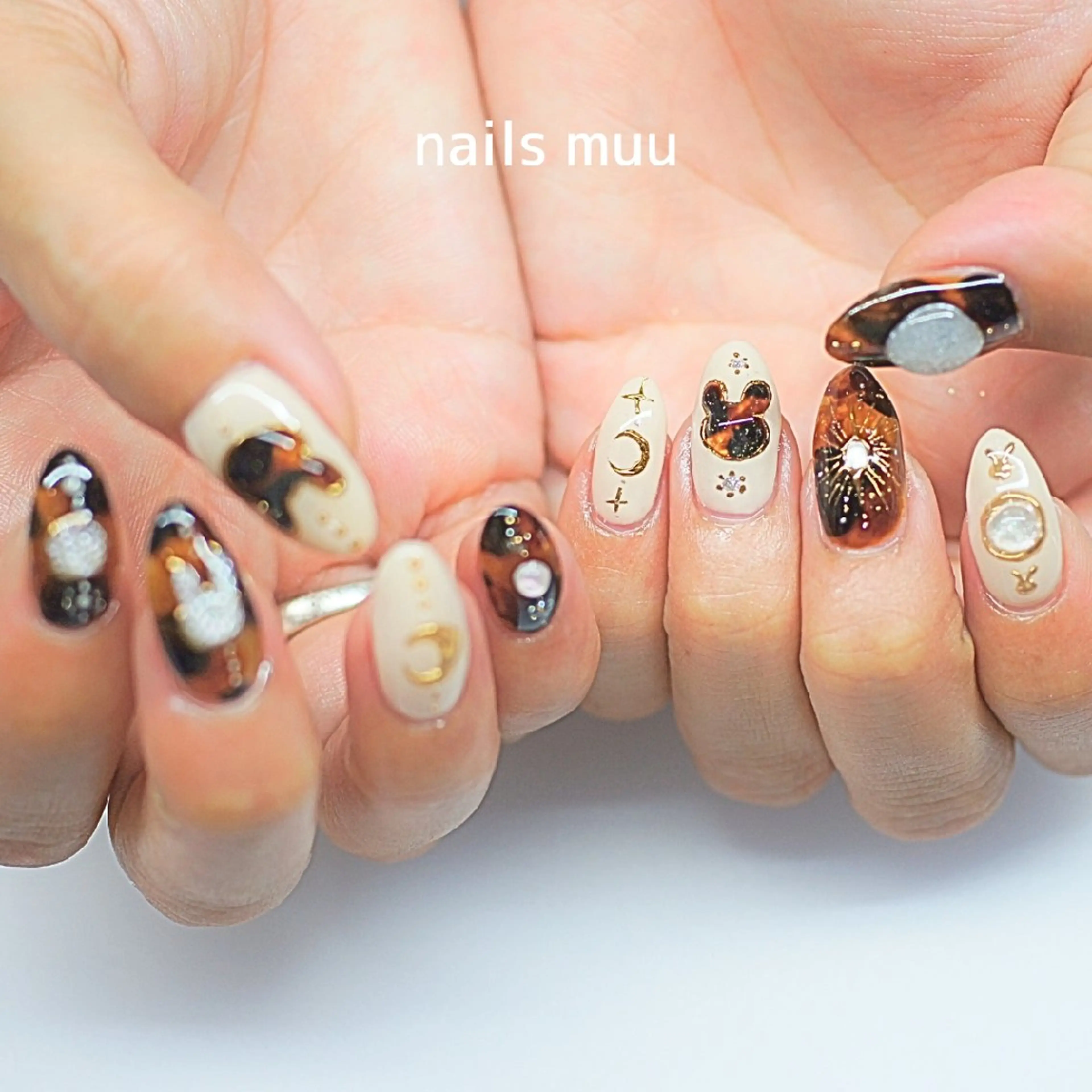 ネイル べっ甲ネイル ハンドネイル nails muu まゆのネイルデザイン