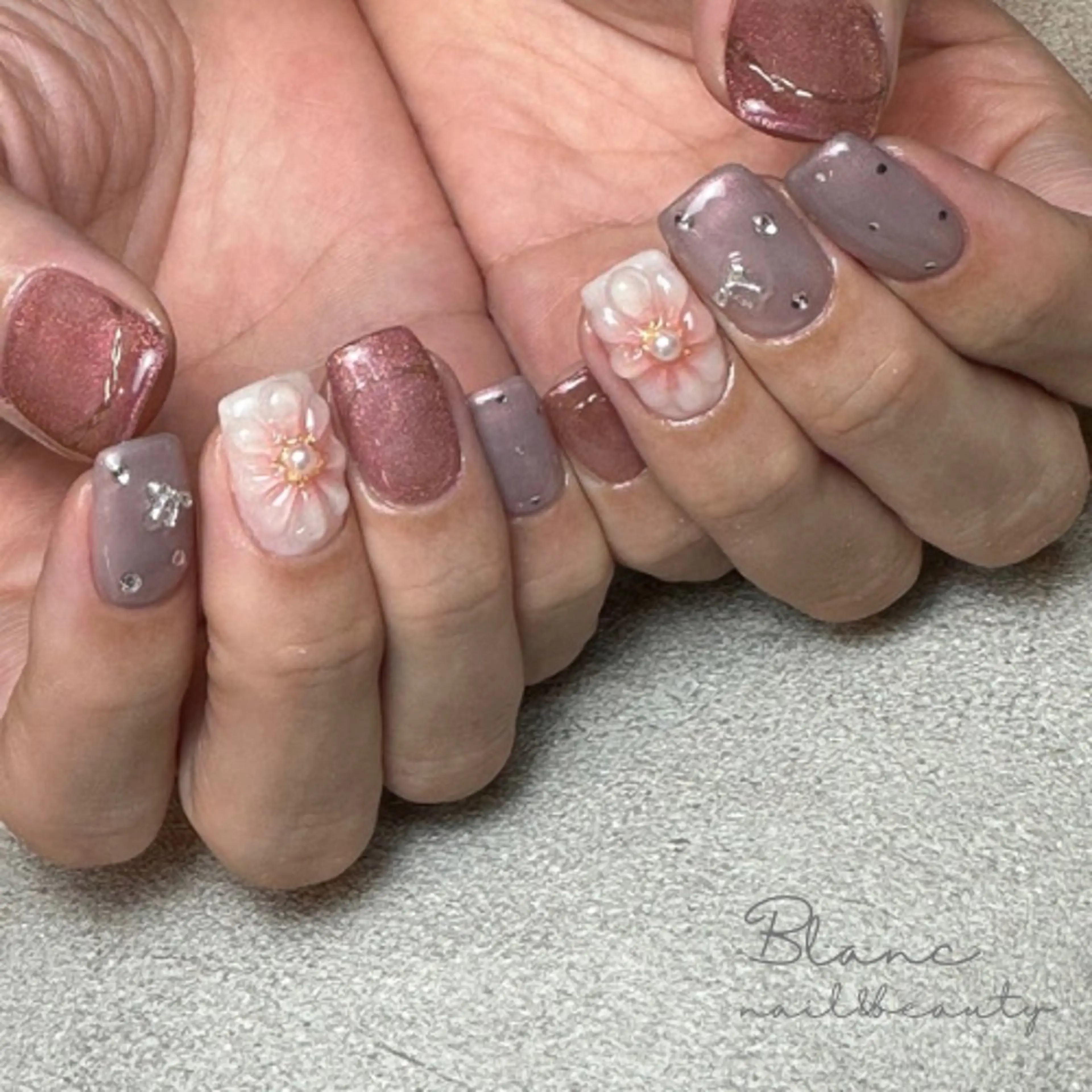 ネイル Blanc ブランのネイルデザイン