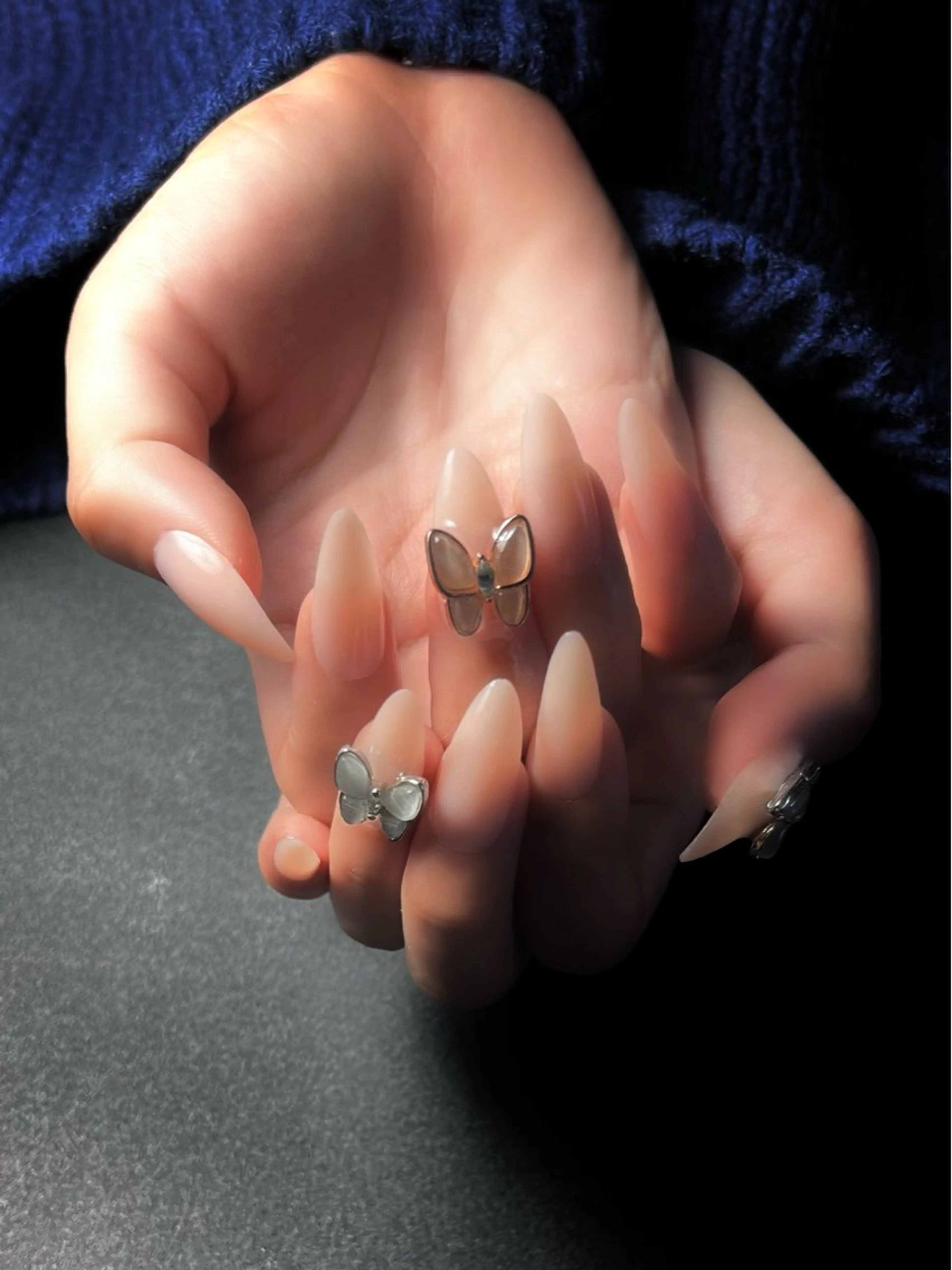 ネイル 長さ出し スカルプネイル nine.🦋 YUKOのネイルデザイン