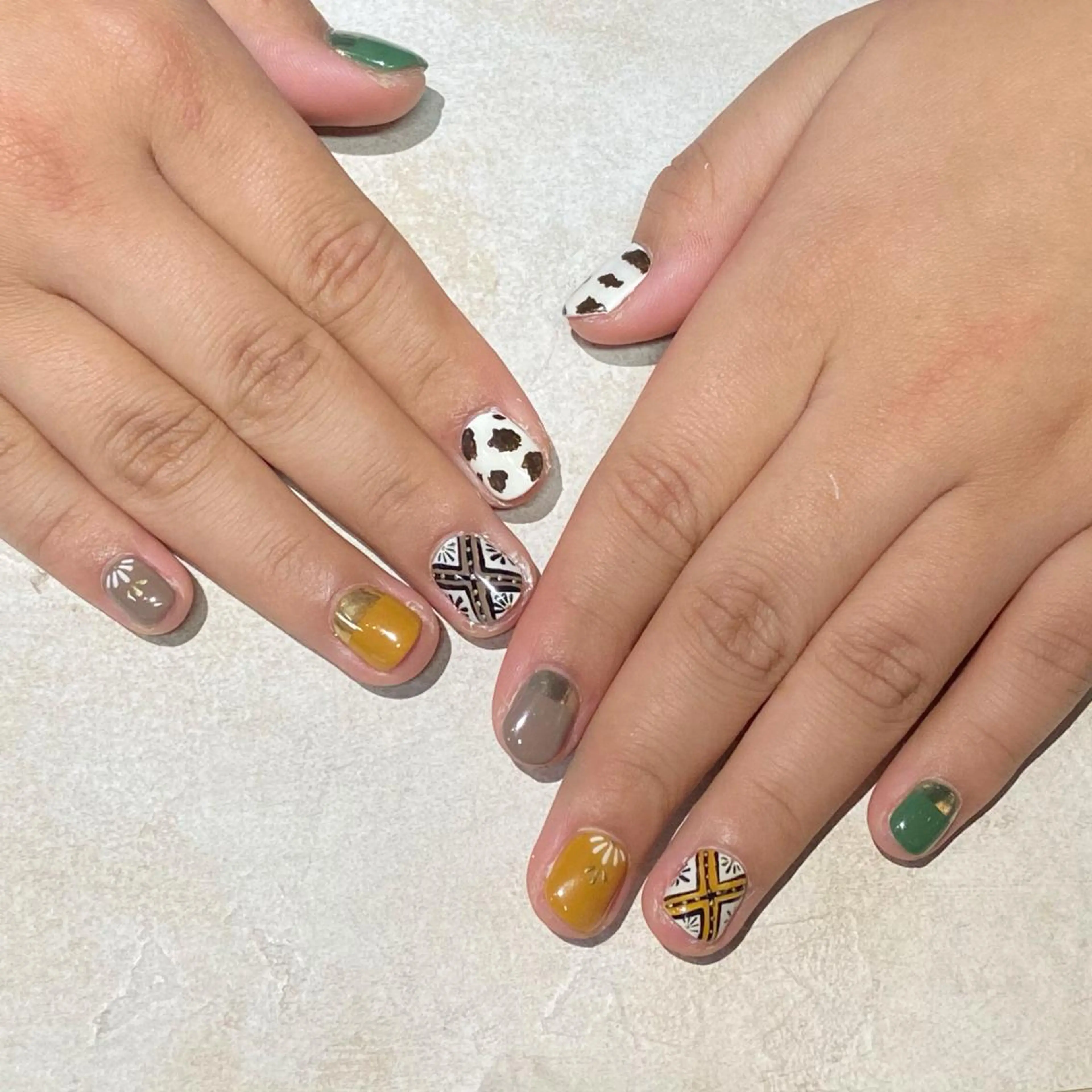 ネイル RounGe Nail&Eyelash所属・葛西 佑香のネイルデザイン