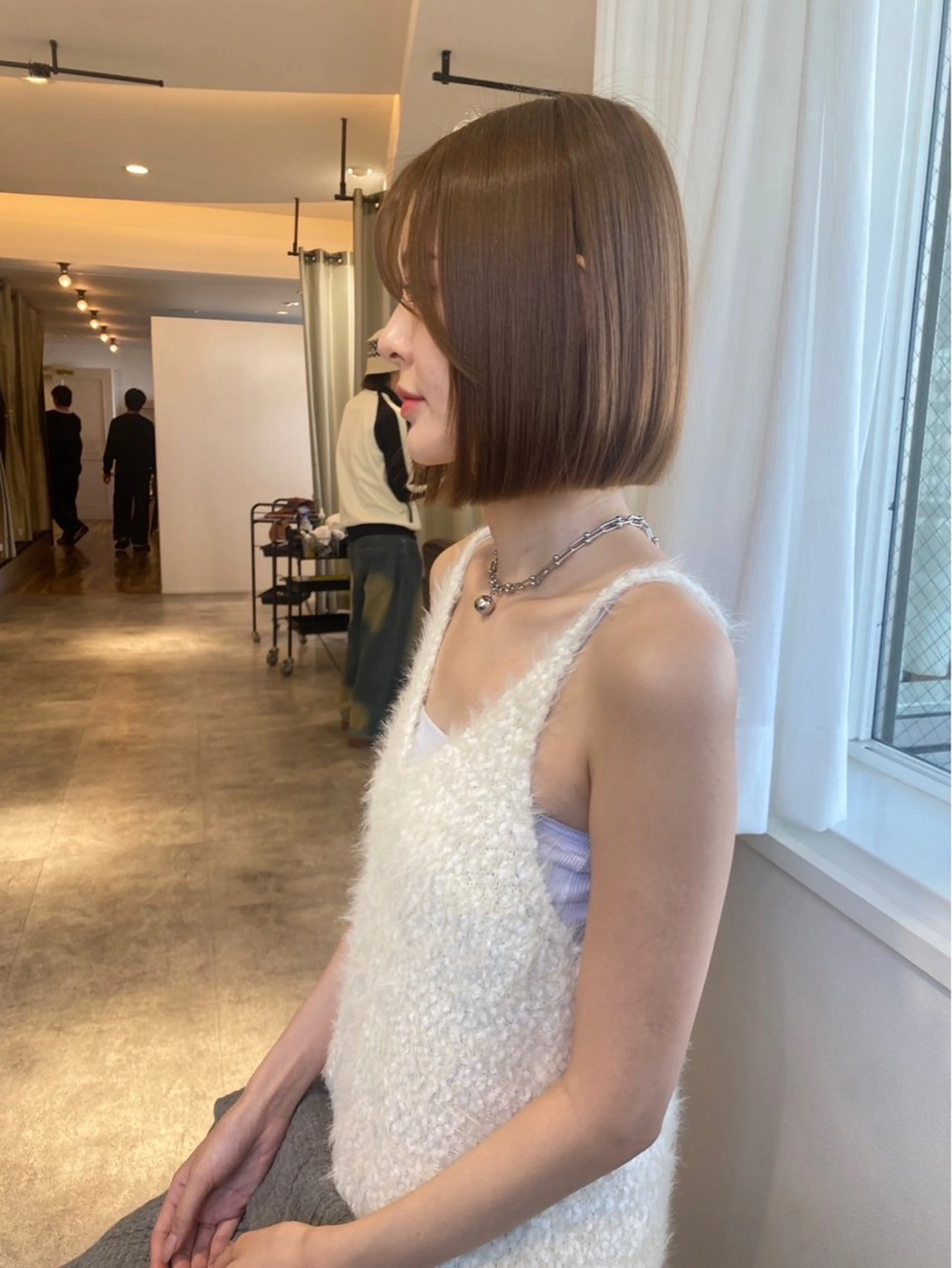 カラー ベージュカラー ブリーチ ブラウンカラー グレージュ ブリーチなしカラー Mint セイナのヘアスタイル