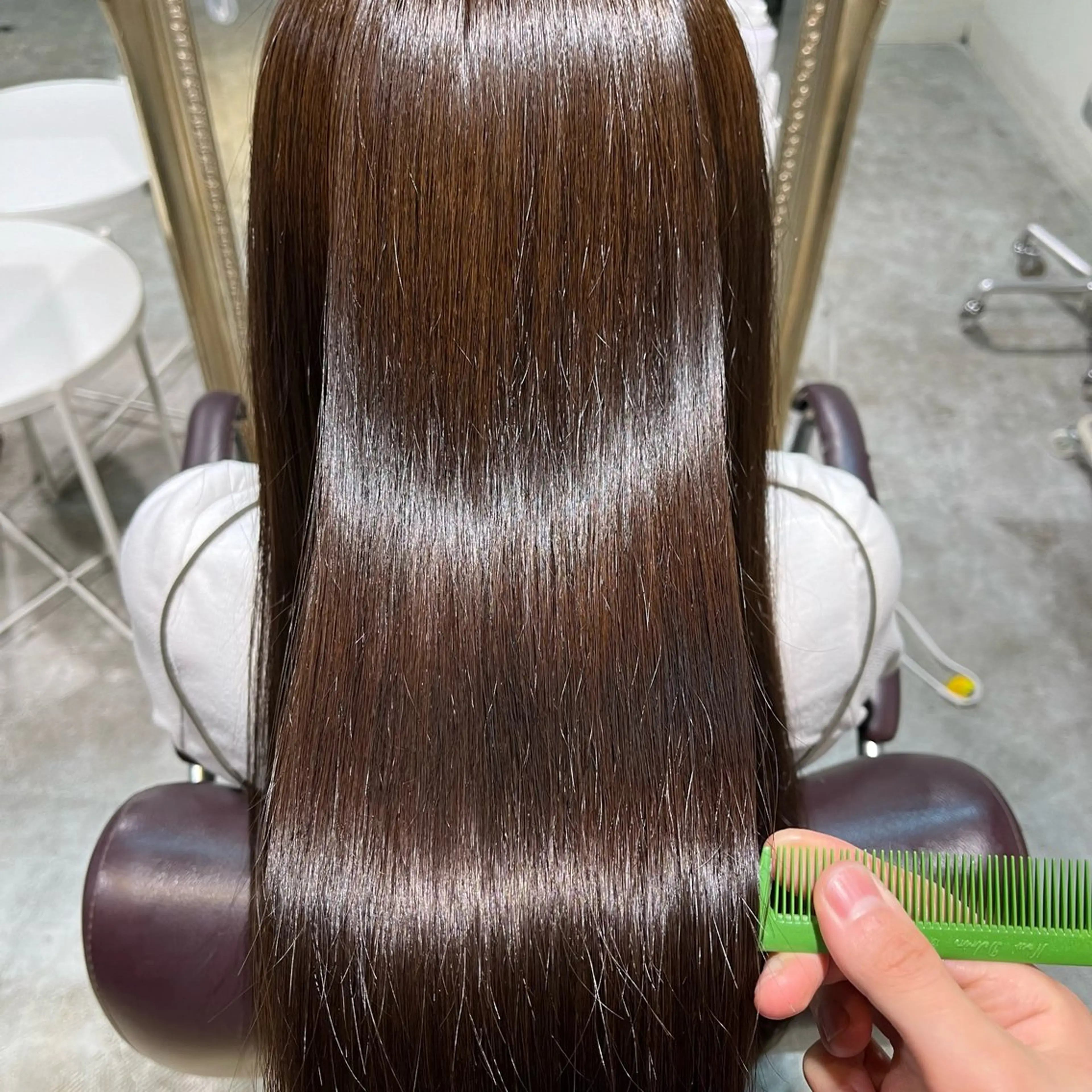 ロング カラー ヘアカラー トリートメント フェザーパーマ🌙 毛流れ yuzukiのヘアスタイル