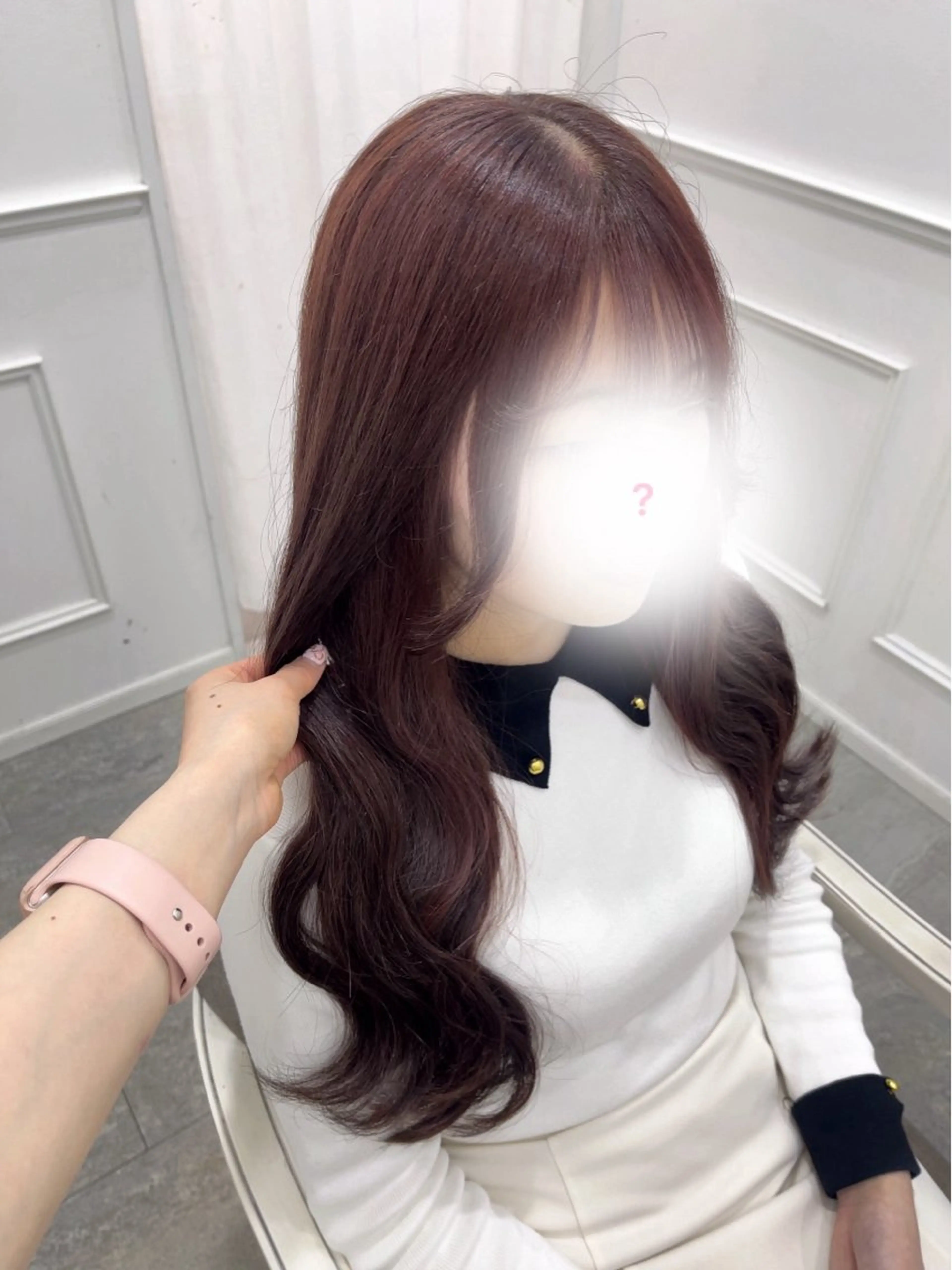 ロング カラー 新井 凪のヘアスタイル