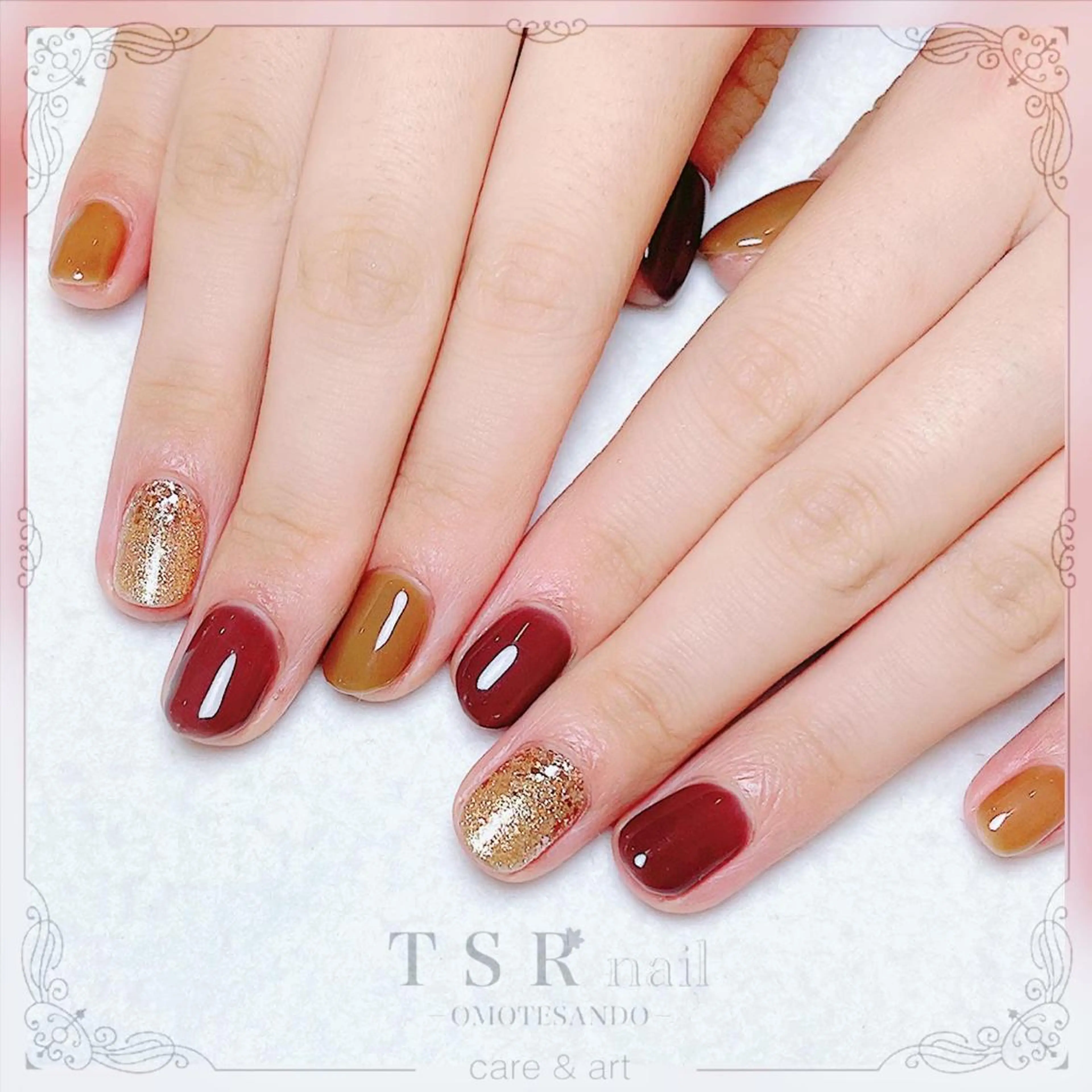 ネイル アートネイル ボルドー ラメ(グリッター) ワンカラーネイル ハンドネイル ハンドケア 爪咲 りり花のネイルデザイン