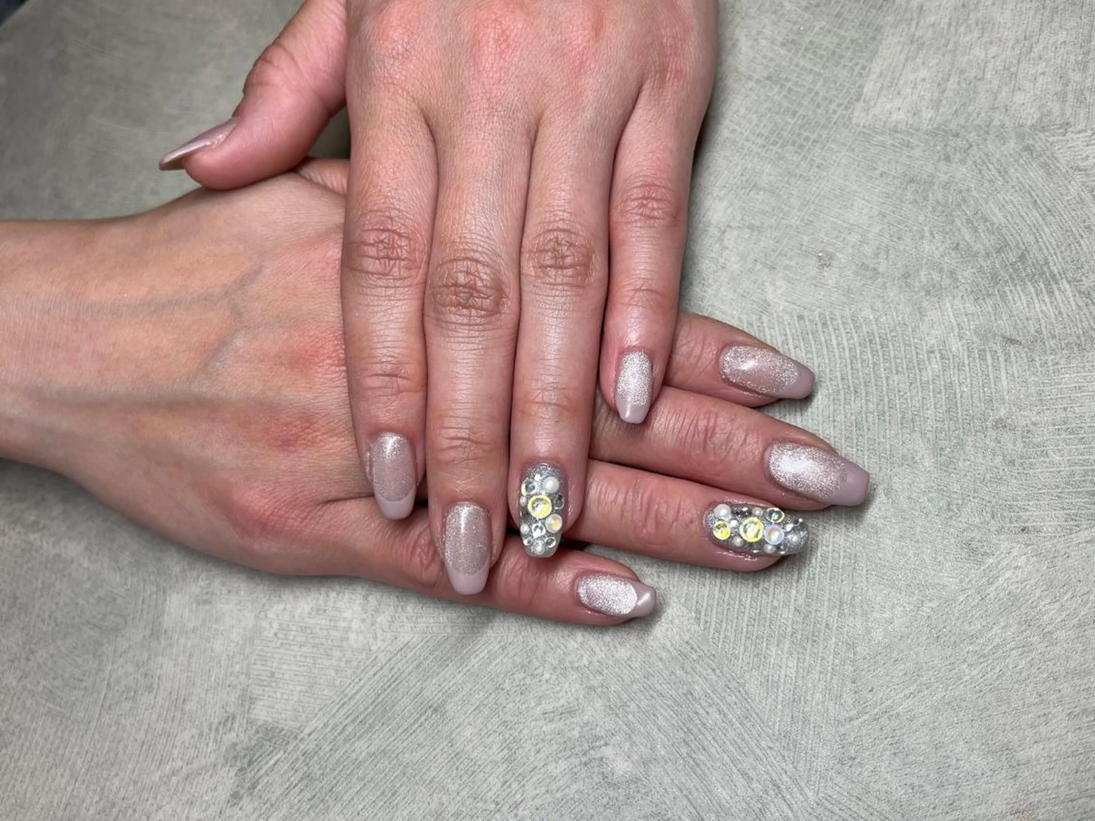 ネイル マグネットネイル ニュアンスネイル MIKA ♡のネイルデザイン