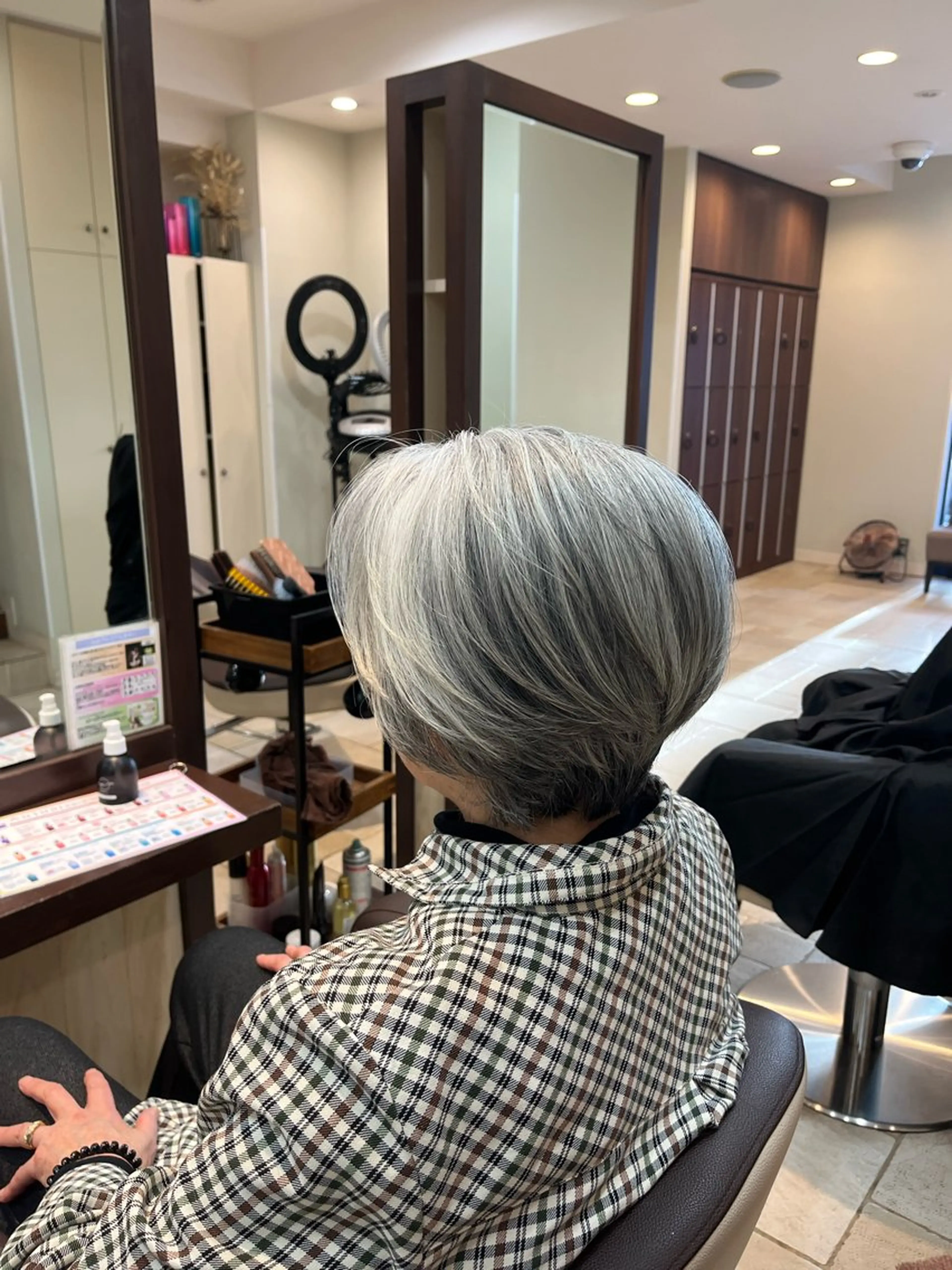 ショート 大人透明感艶カラー 寺田稜のヘアスタイル