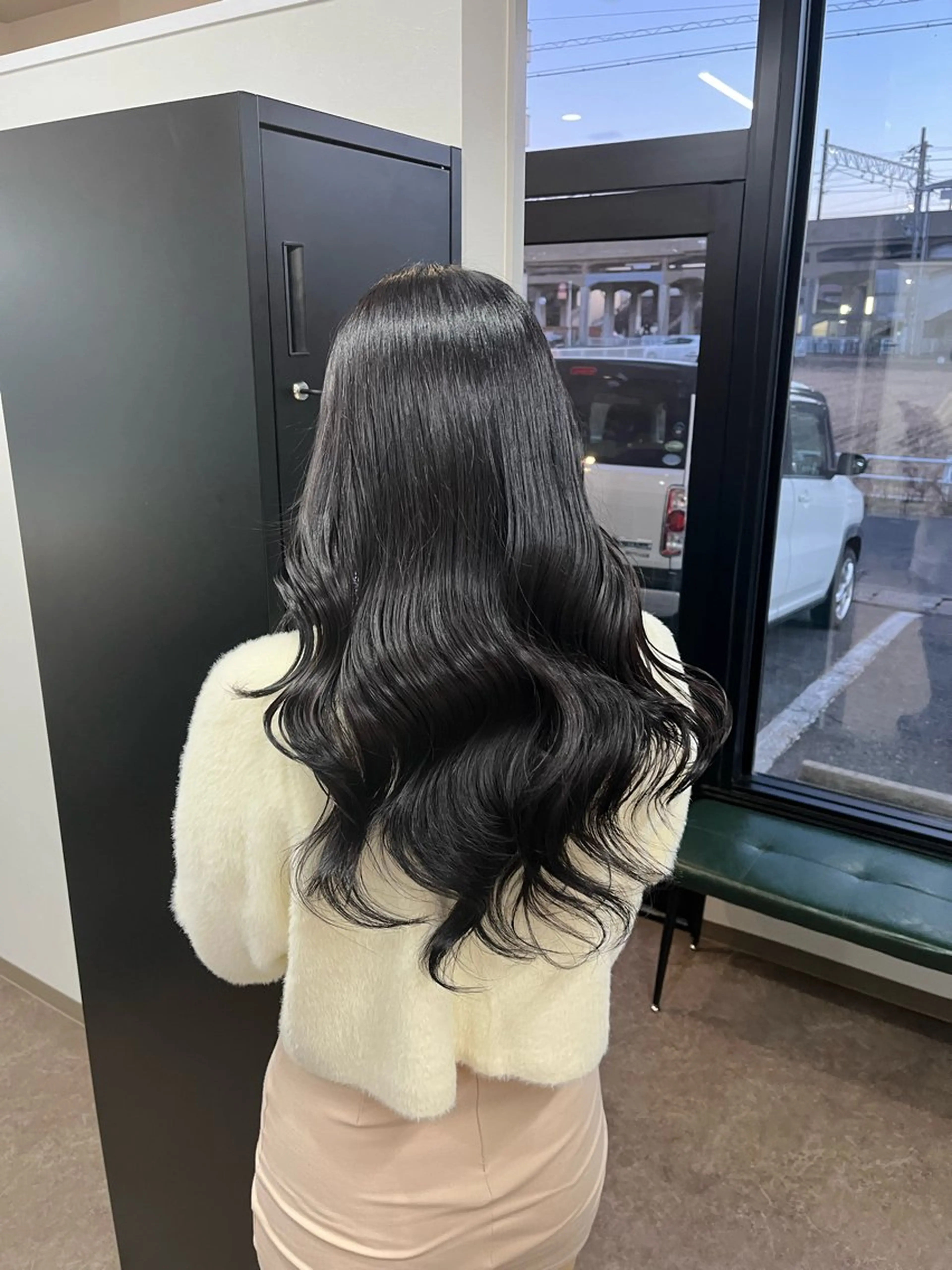 ロング カラー グレージュ ヘアカラー 本木下朋花/髪質 改善×ダブルカラーのヘアスタイル