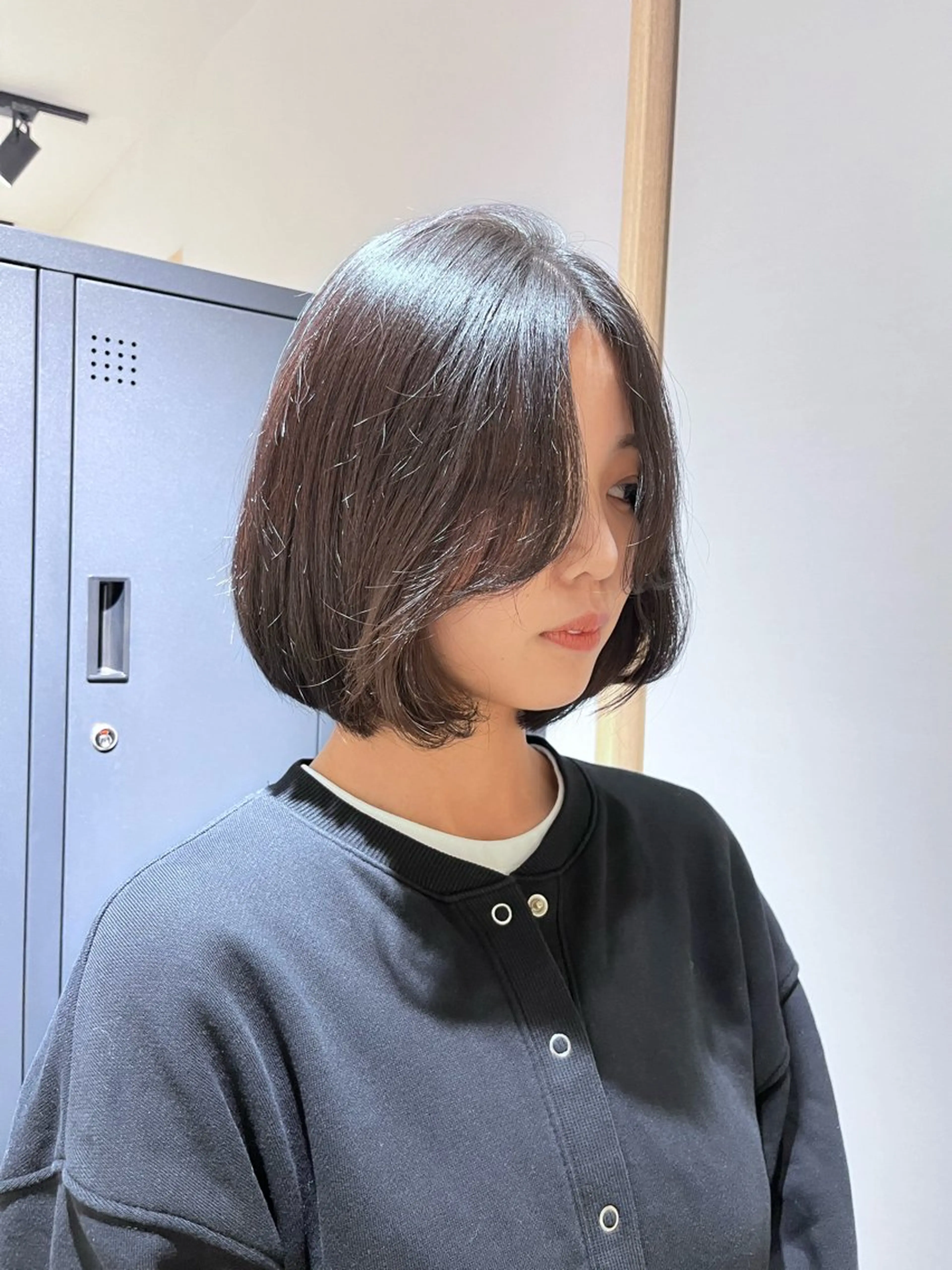 ショート ボブレイヤー ボブ レイヤーカット MINX The pass所属・透明感ケアカラー/ レイヤー/ryokaのヘアスタイル