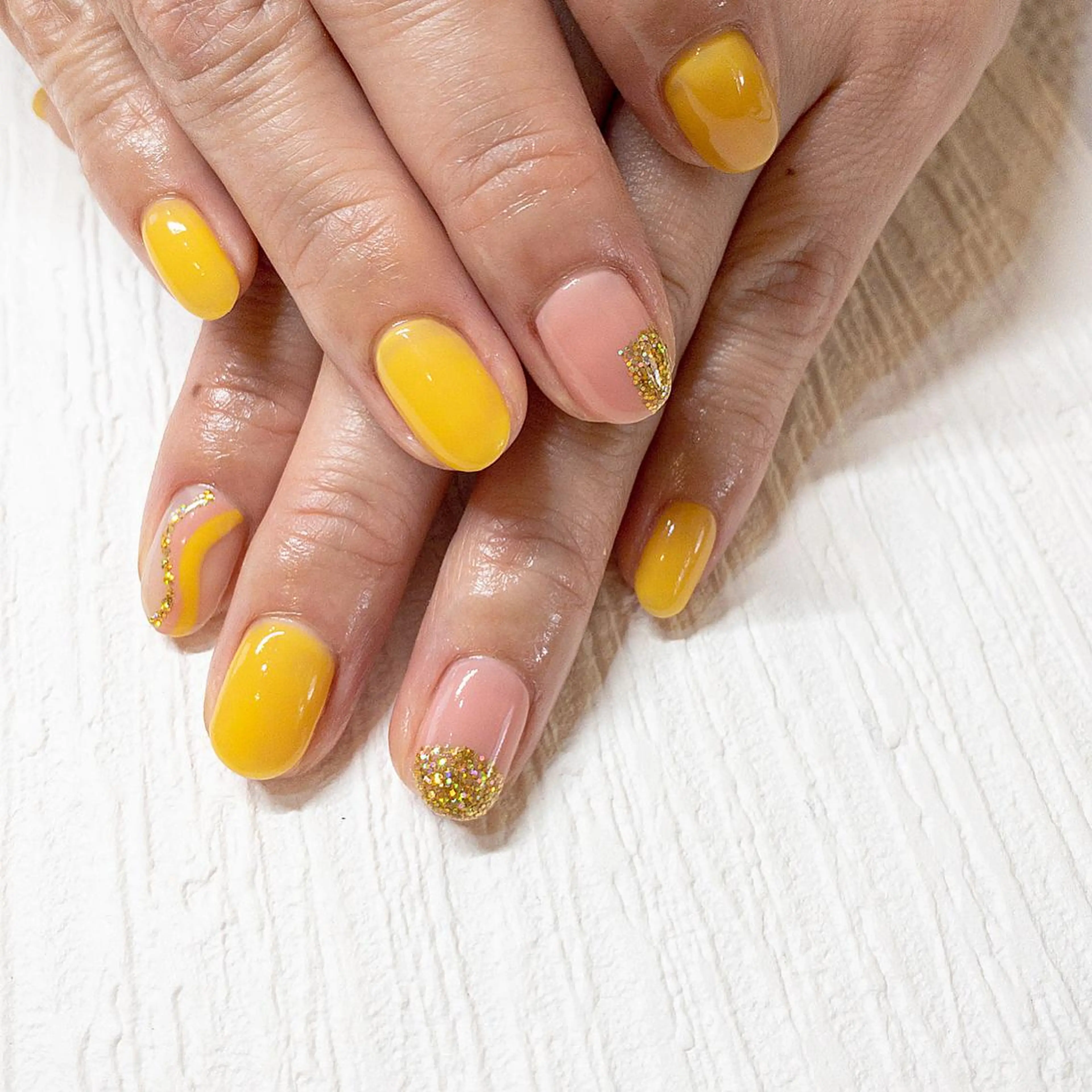 ネイル rokunana 佐野のネイルデザイン