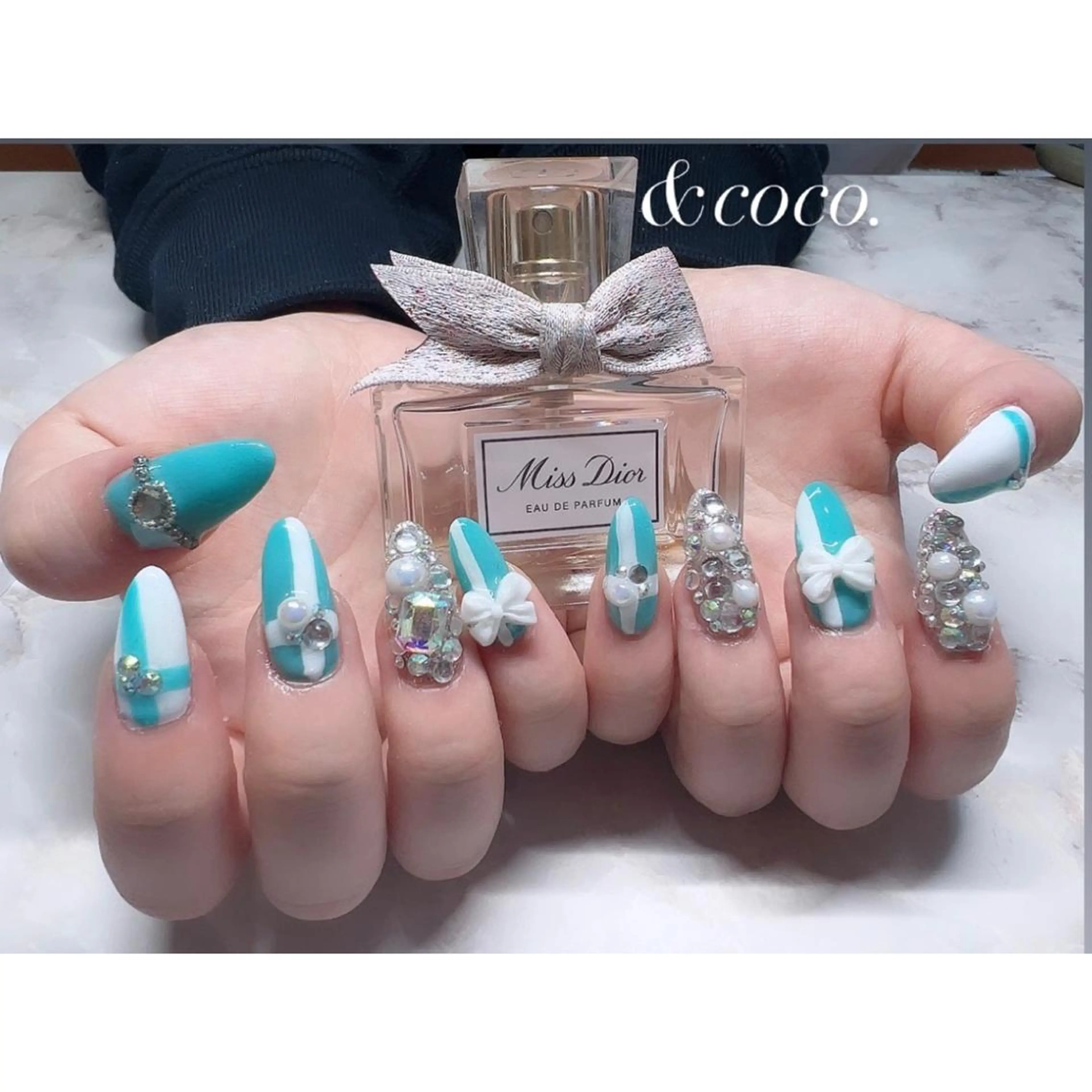 ネイル リボン ＆coco.所属・＆ coco.のネイルデザイン