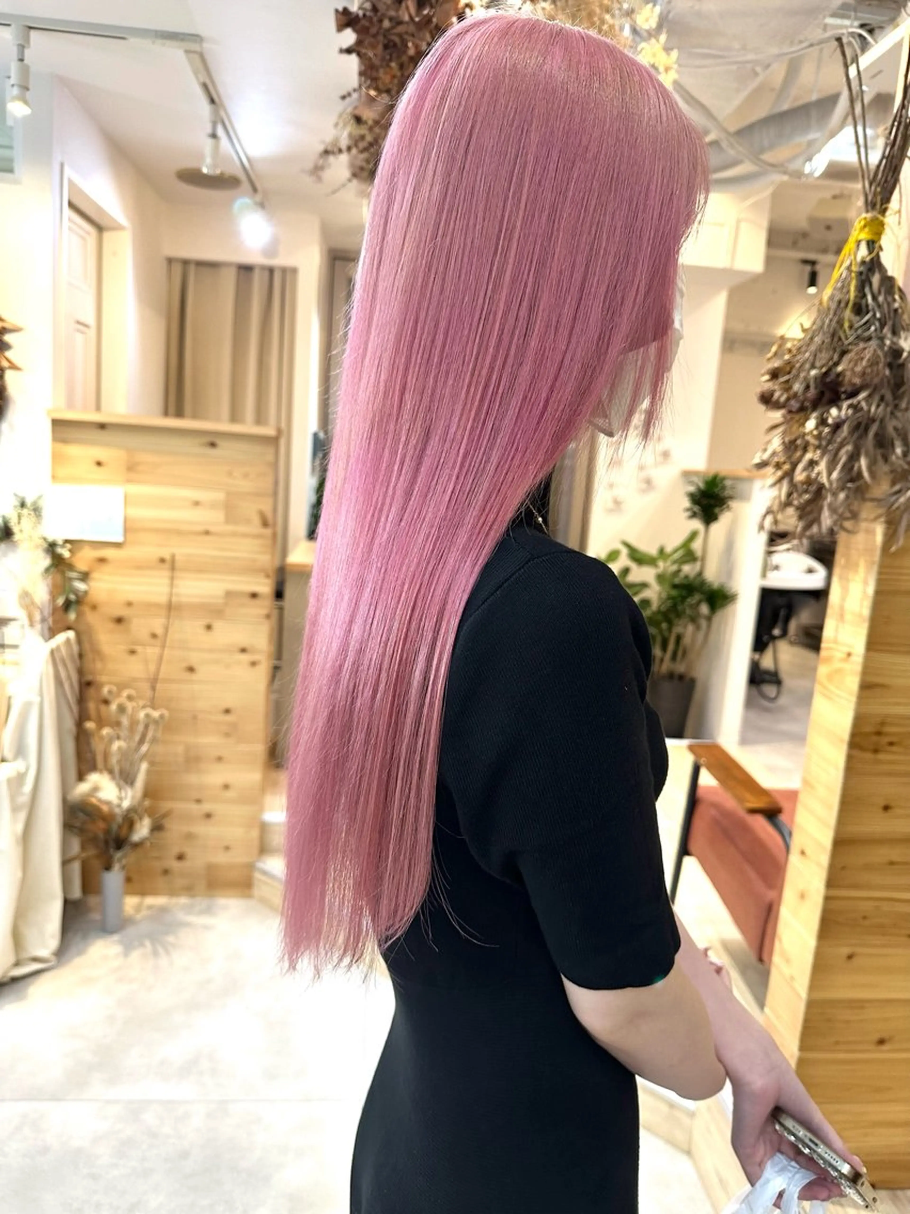 ロング カラー ブリーチ ハイトーンカラー ピンクカラー 木下大地 HAIR  Oneのヘアスタイル