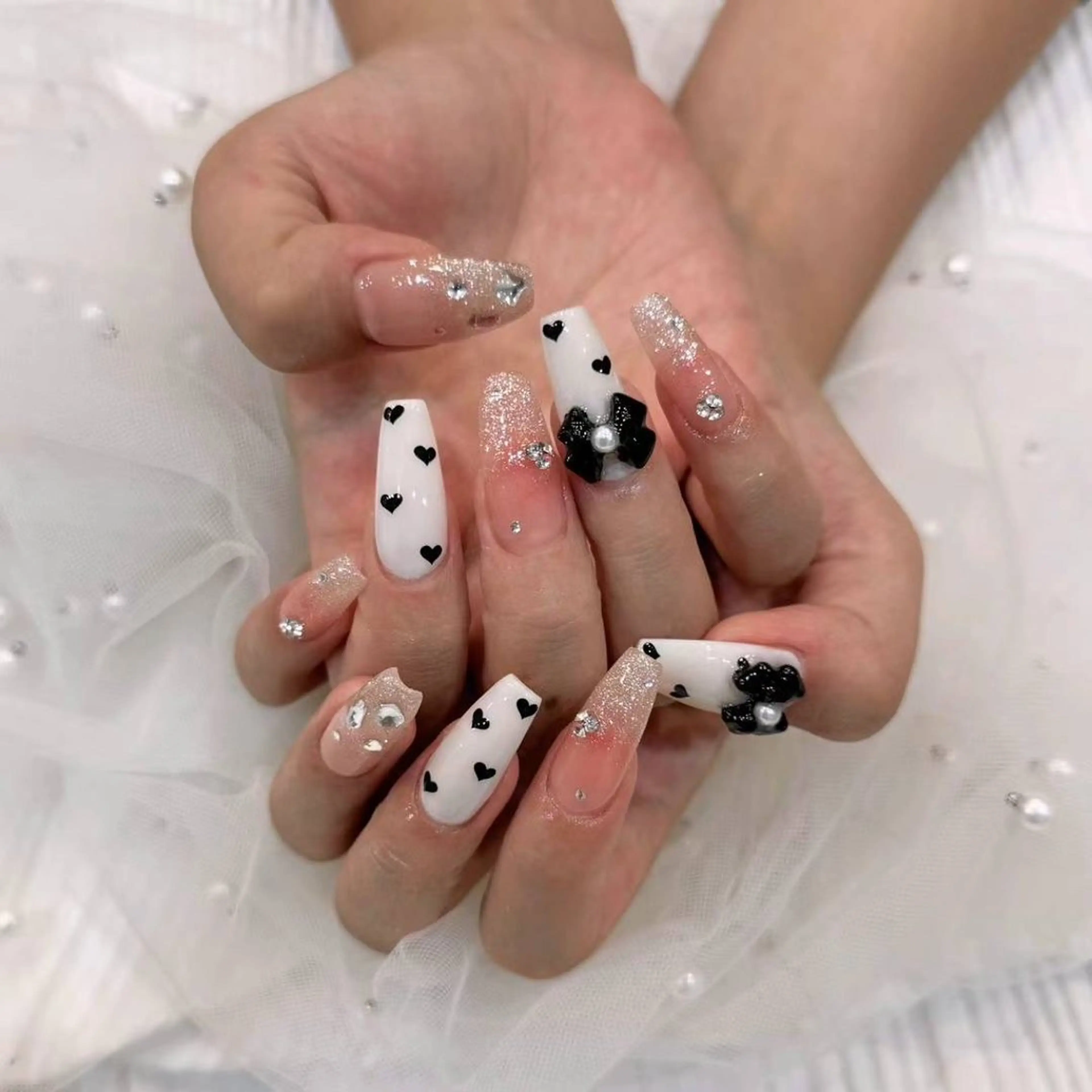 ネイル アートネイル フラワーネイル フットネイル ジェルネイル キラキラネイル Babarla nailのネイルデザイン