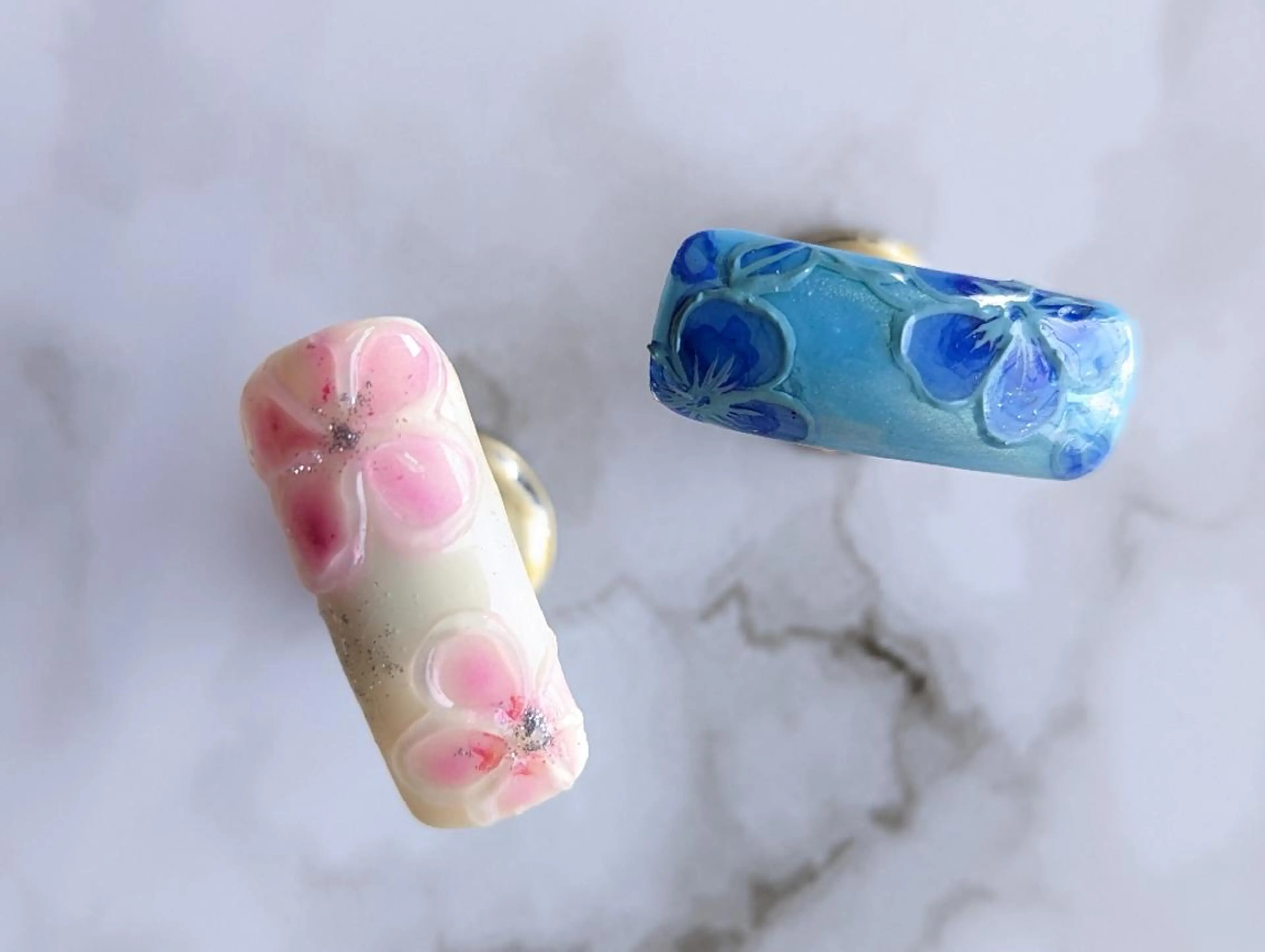 ネイル アートネイル フラワーネイル ワンカラーネイル ぷっくりネイル ナリタ・ マミのネイルデザイン