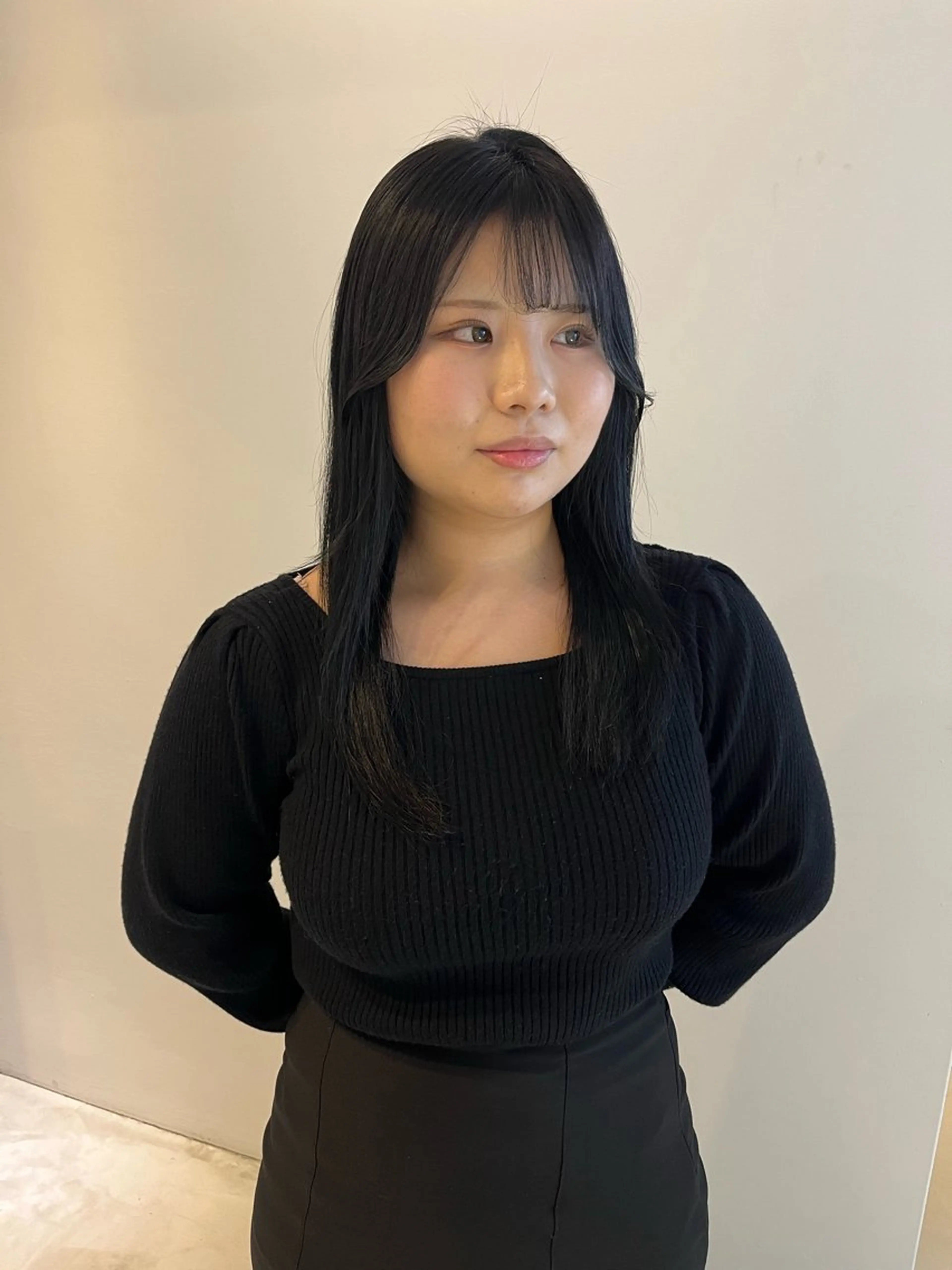 セミロング ALLYS 渋谷店所属・最高級の艶のある カラーmei🎨のヘアスタイル