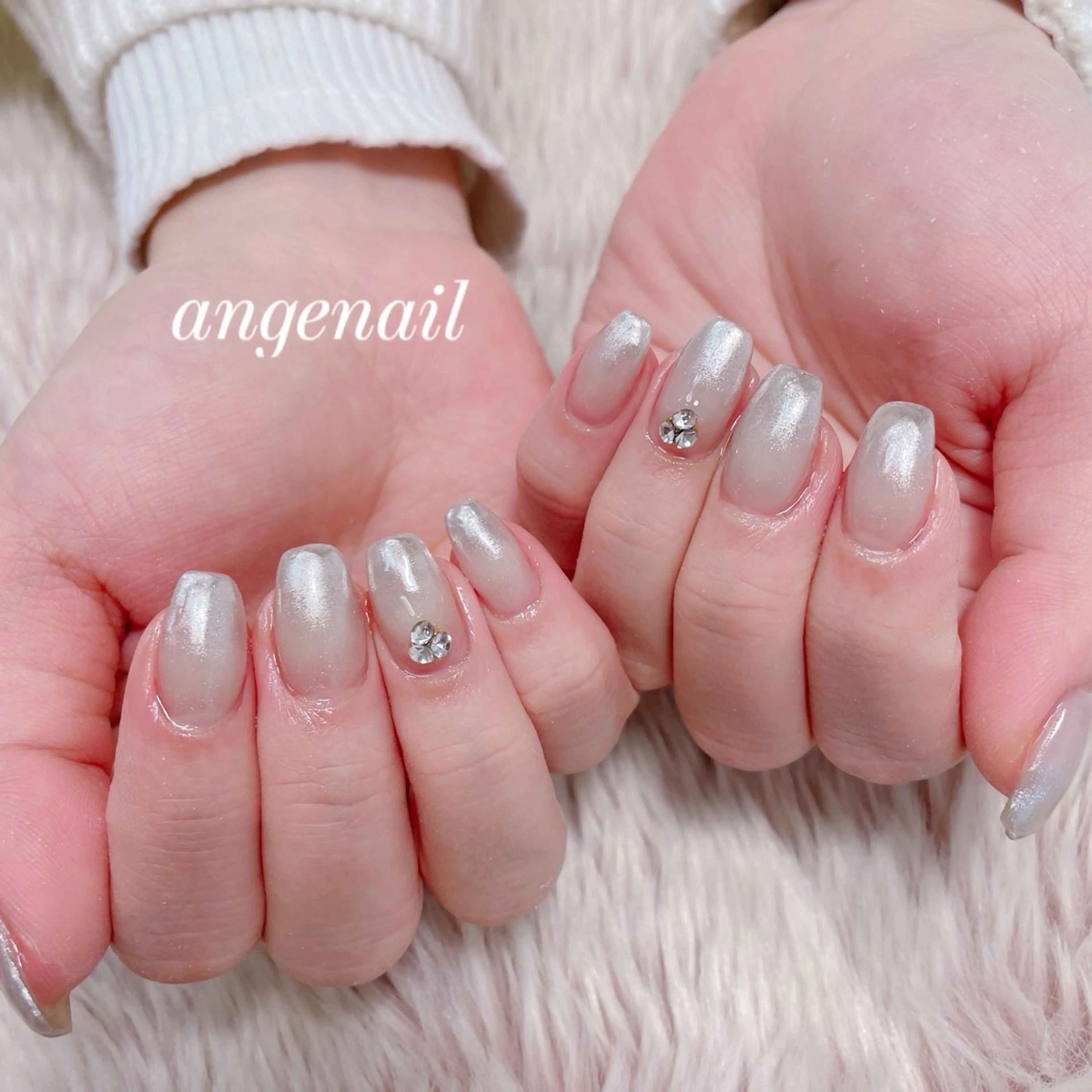 ネイル ハンドネイル オーナーネイリスト MAKIのネイルデザイン