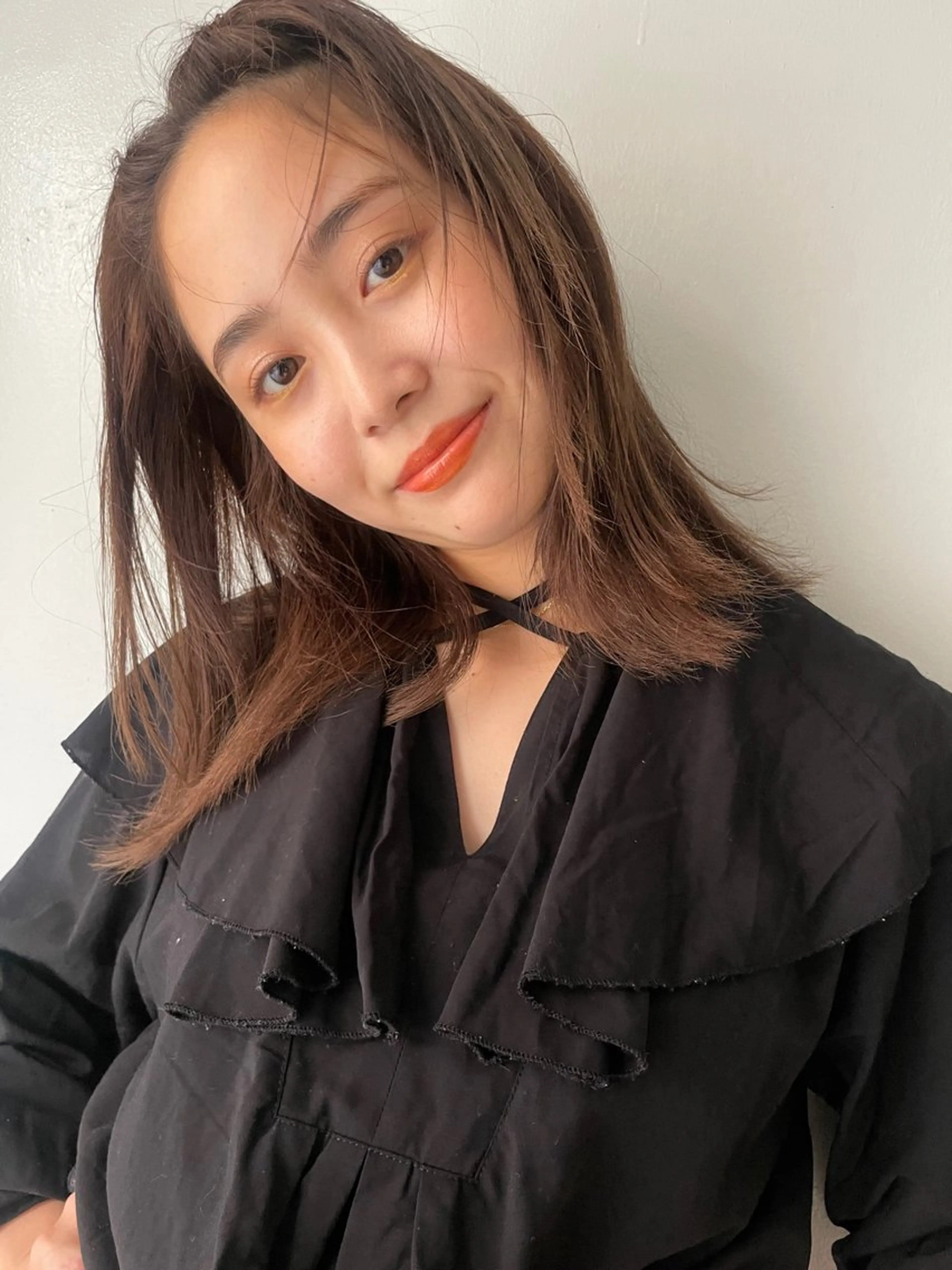 ミディアム カラー 透明感🎀LOREN エリコ🌈のヘアスタイル