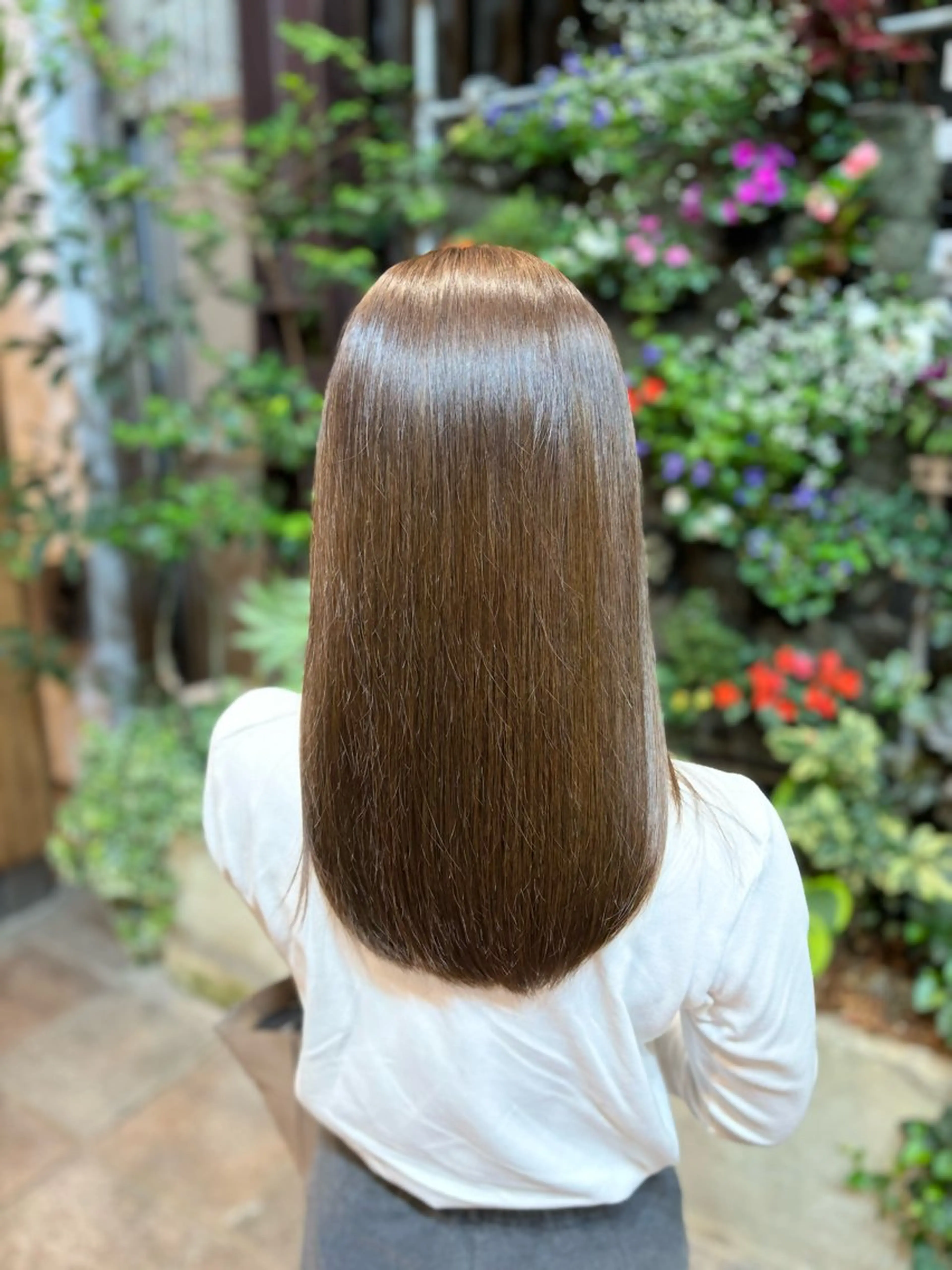 セミロング カラー 藤井 ユウキのヘアスタイル