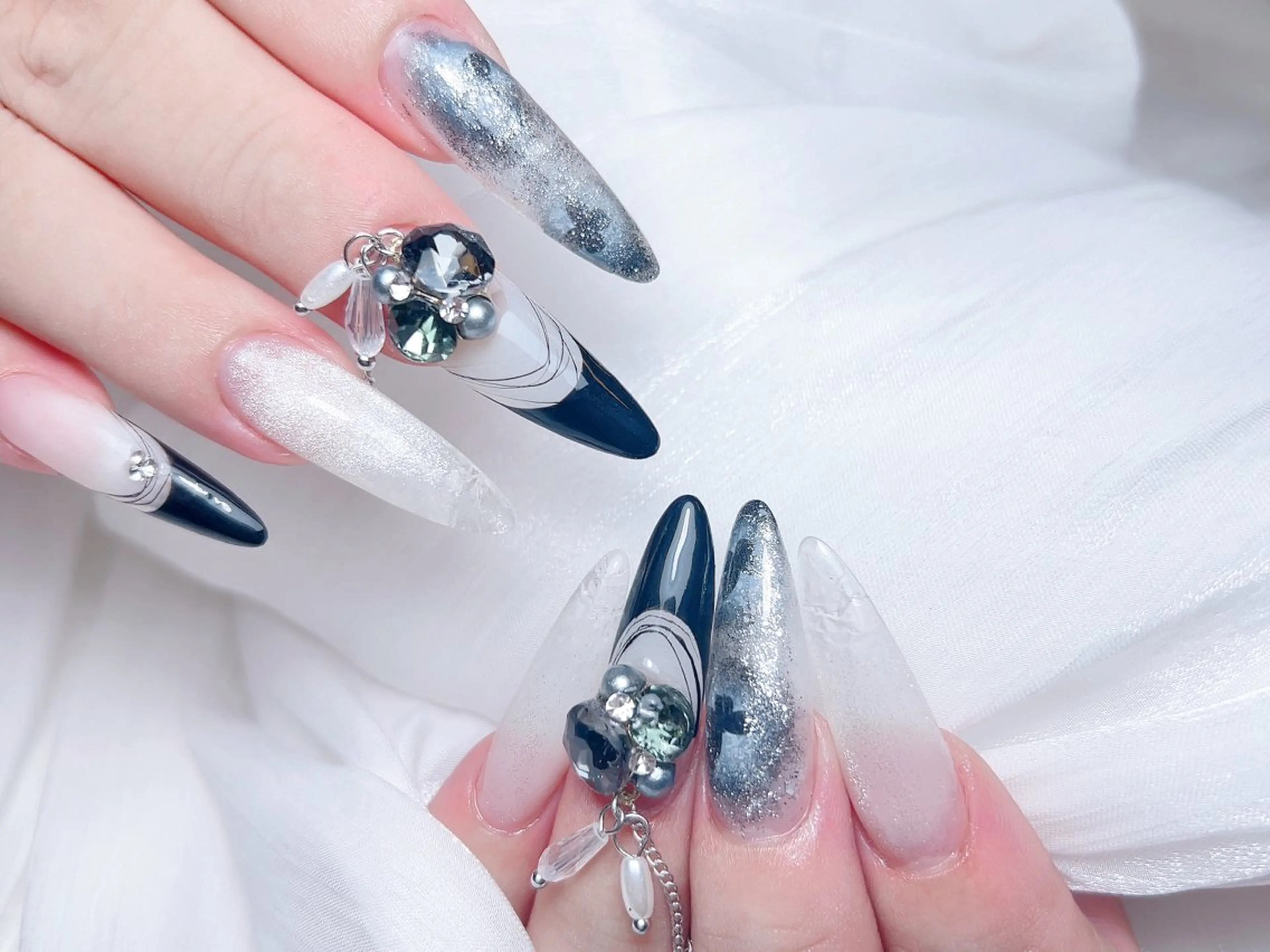 ネイル M🌷nail 長さだし専門店のネイルデザイン