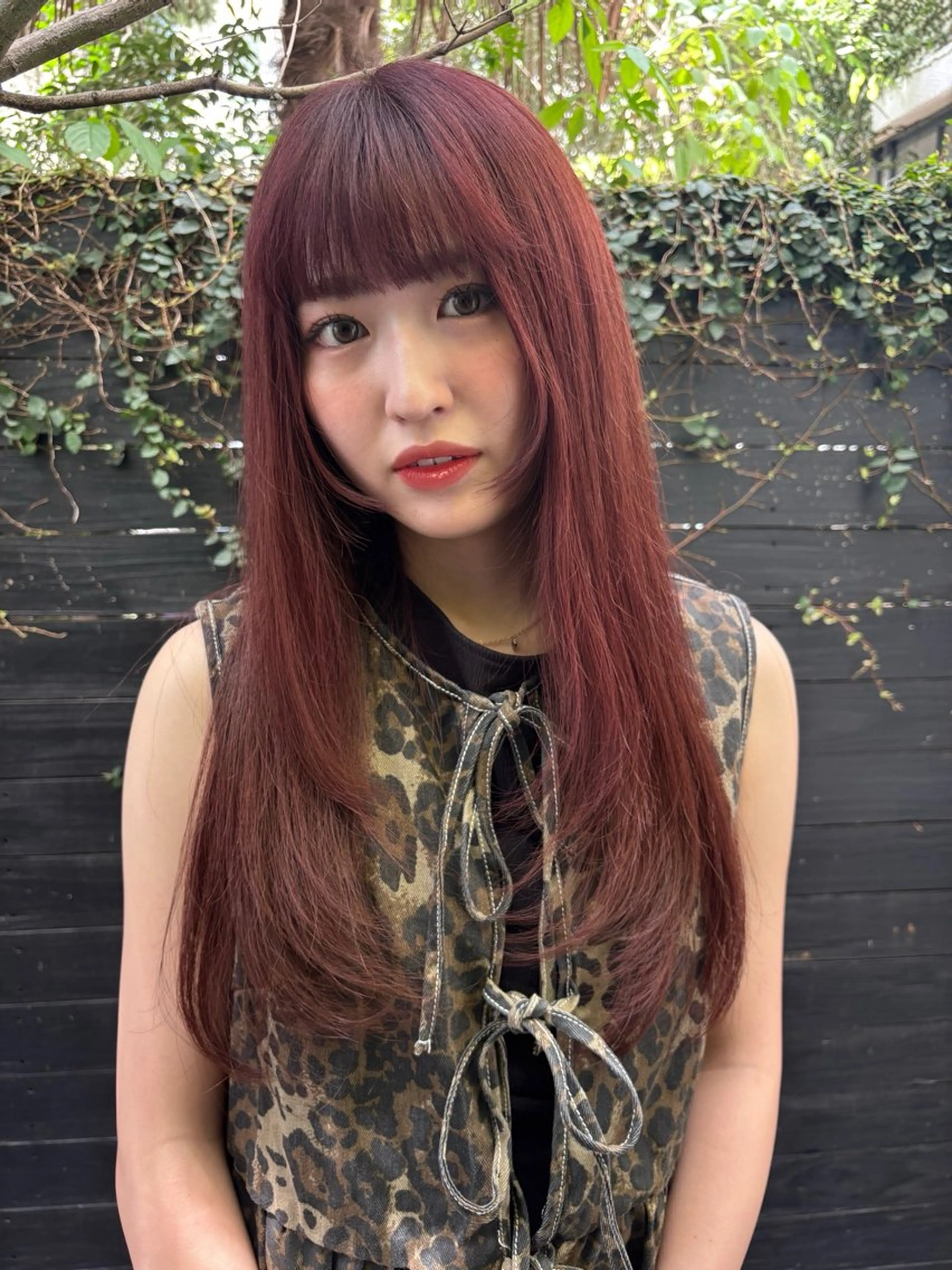 ロング レイヤーカット カット ヘアカラー comeghead 琴音のヘアスタイル