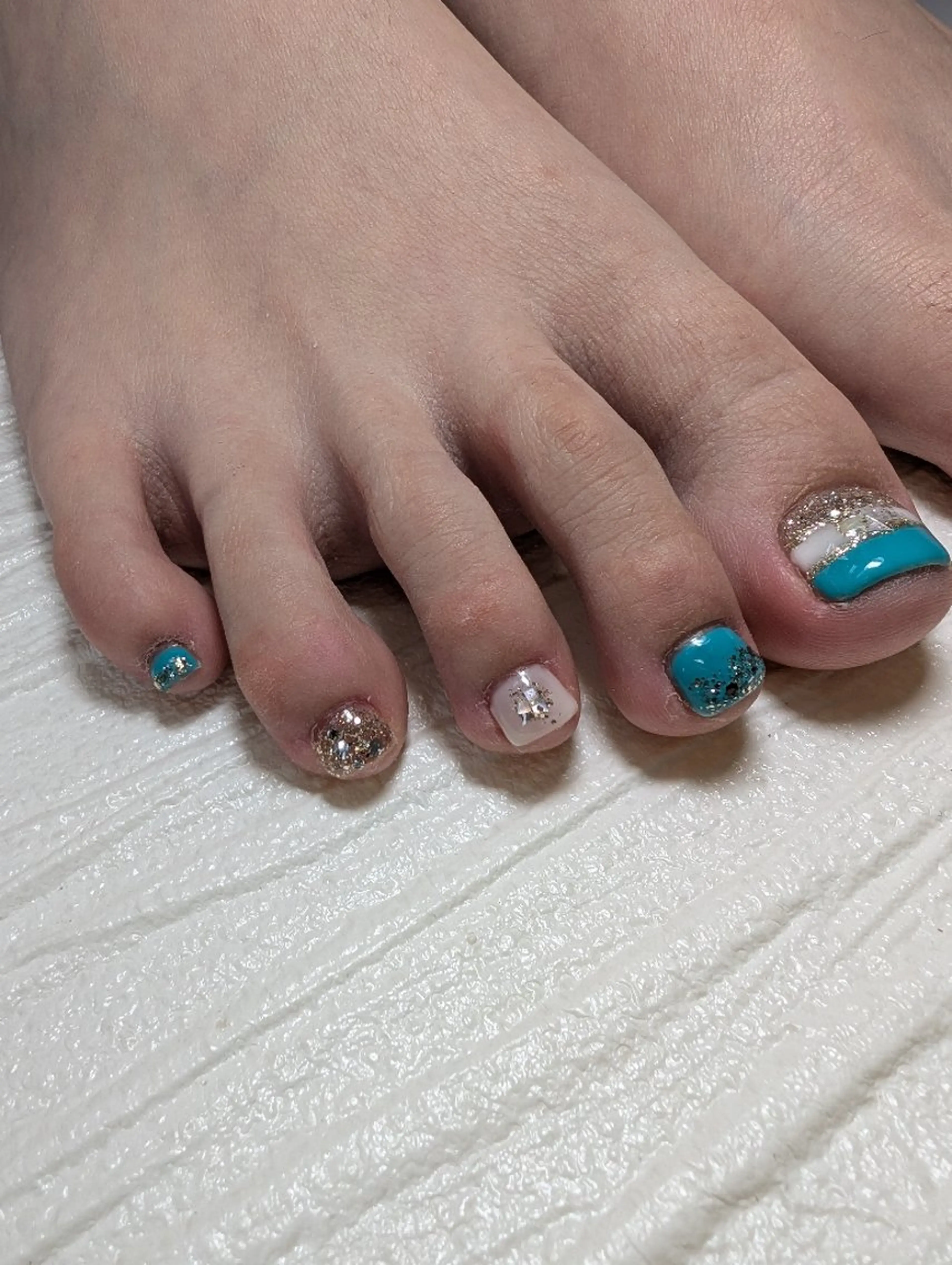 ネイル アートネイル フットネイル eclat BEAUTY NAIL SALON　枚方市駅前店所属・松本 ひとみのネイルデザイン