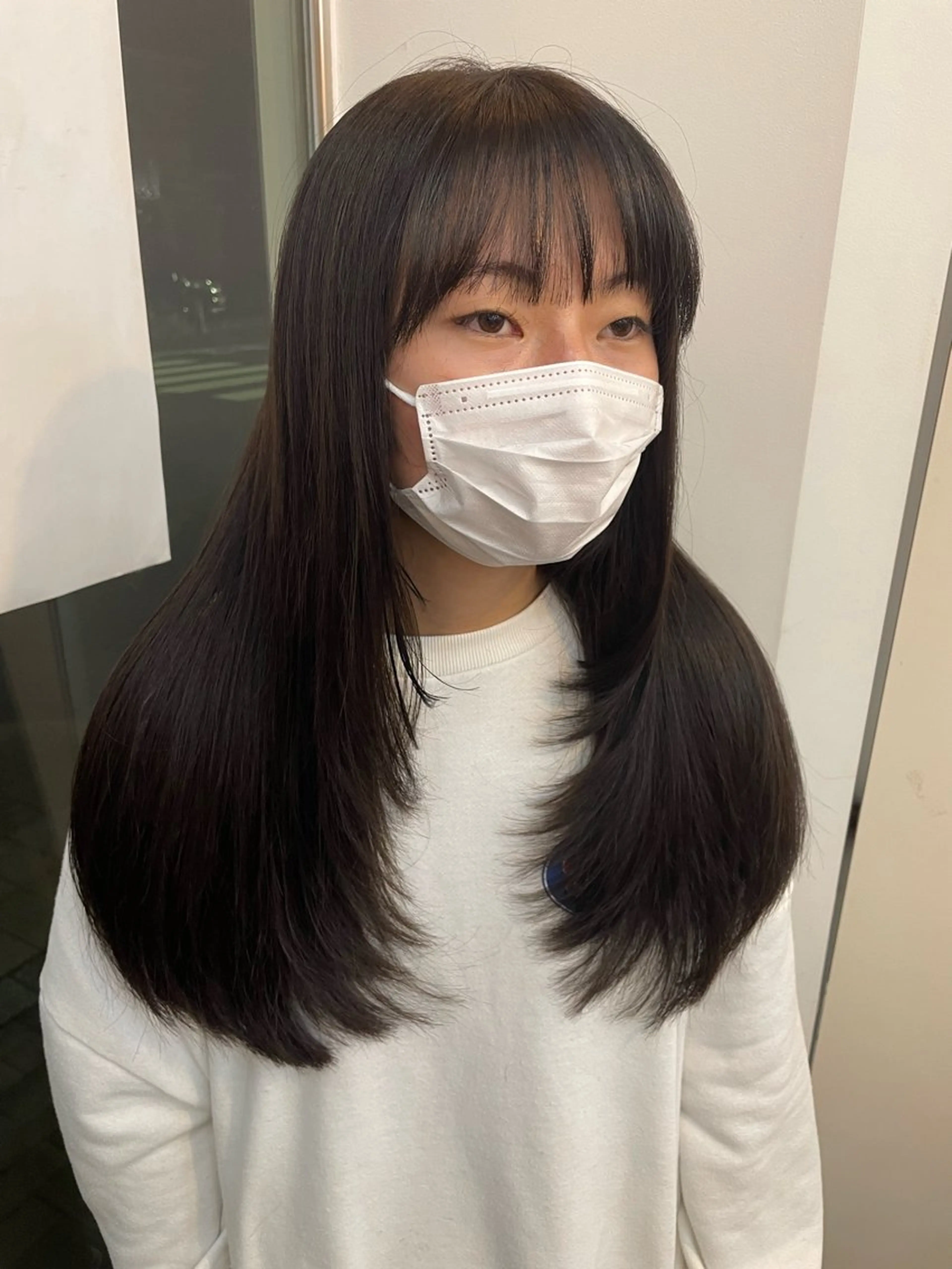 セミロング 顔まわりレイヤー 顔周りカット ハッシュカット 髪質改善 韓国風ヘア 艶髪韓国レイヤー 🇰🇷✨小清水✨のヘアスタイル