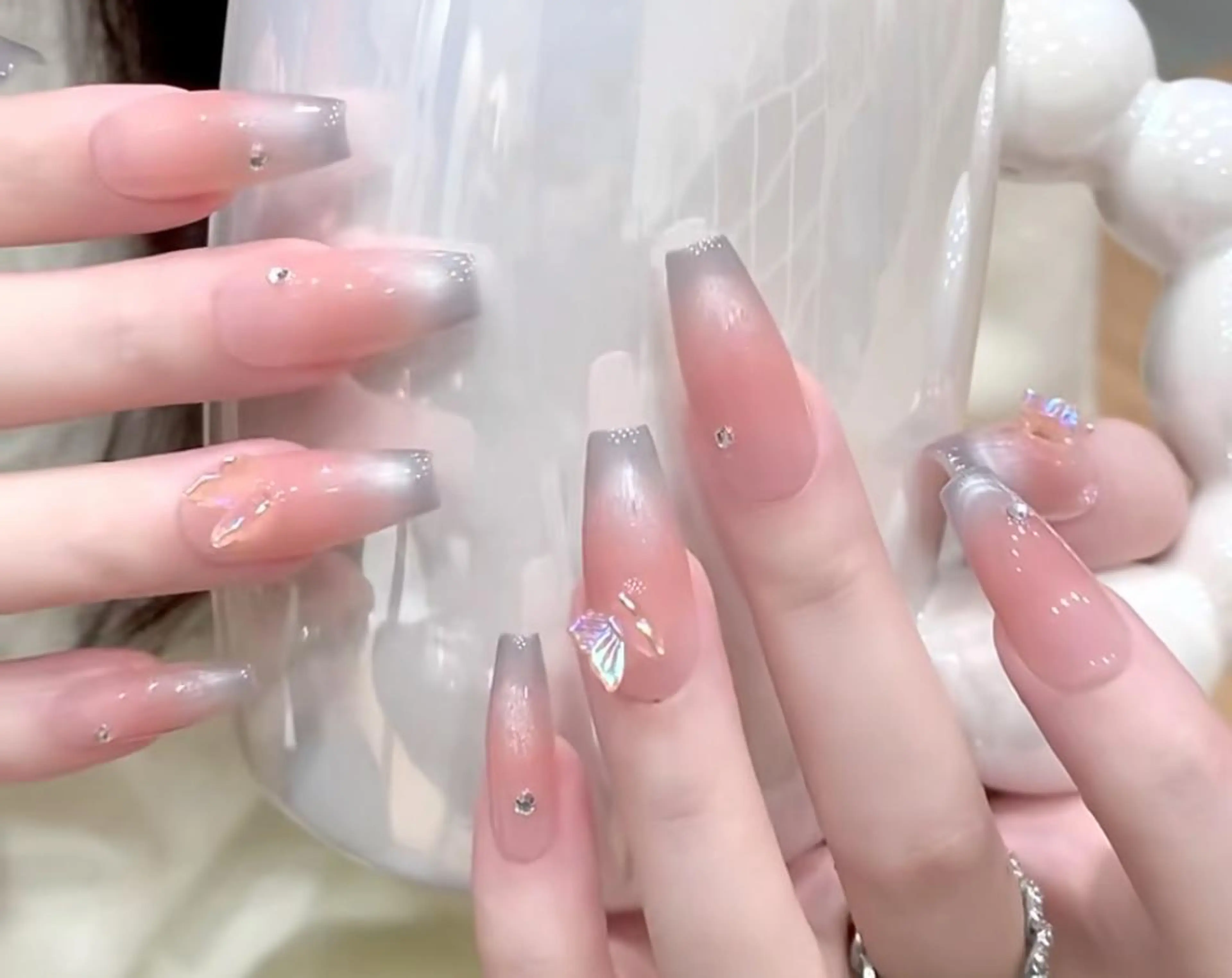 ネイル ハンドネイル 🎀 NaNa_nailのネイルデザイン