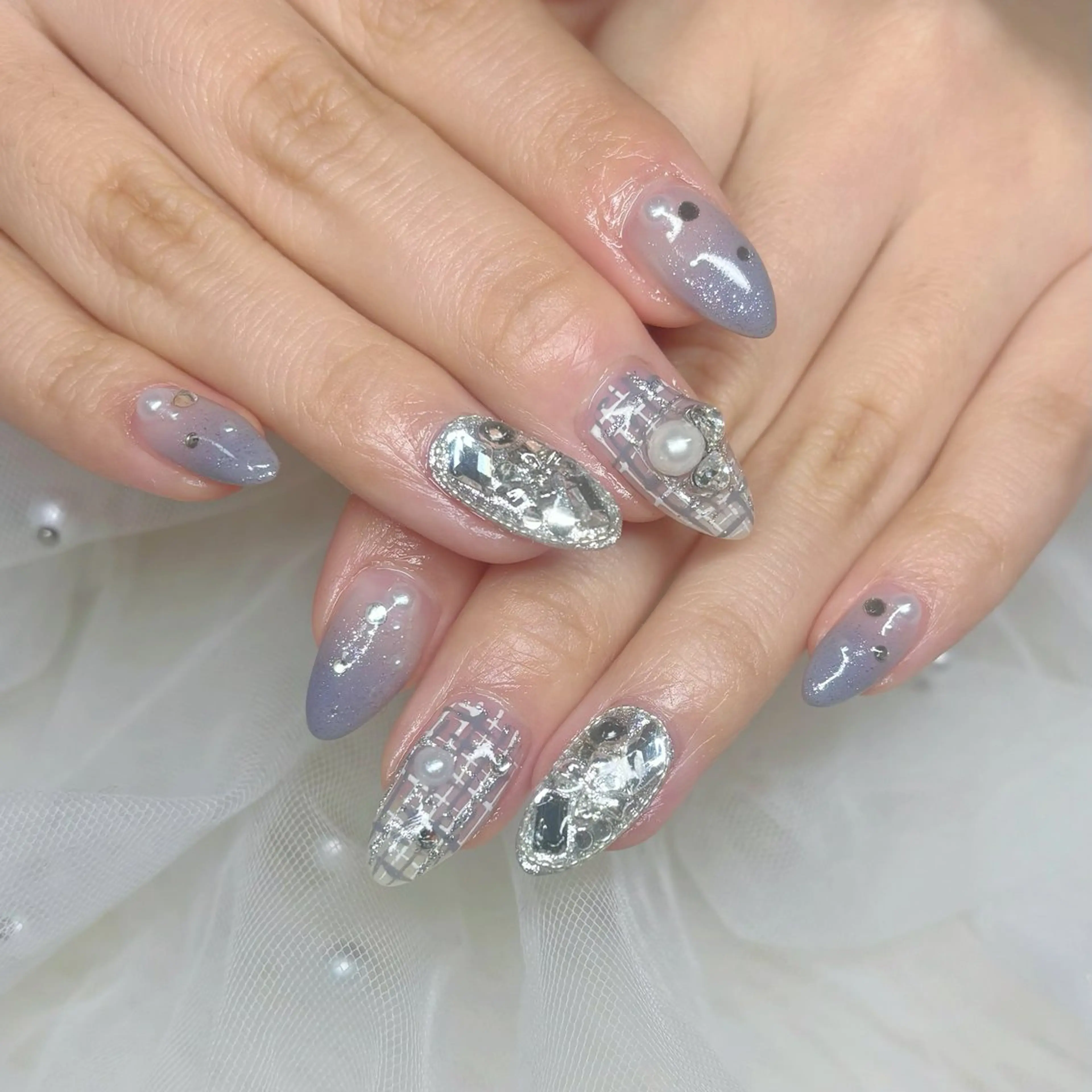 ネイル ツイードネイル ハンドネイル Yuna🩵 RE:N.Nailのネイルデザイン