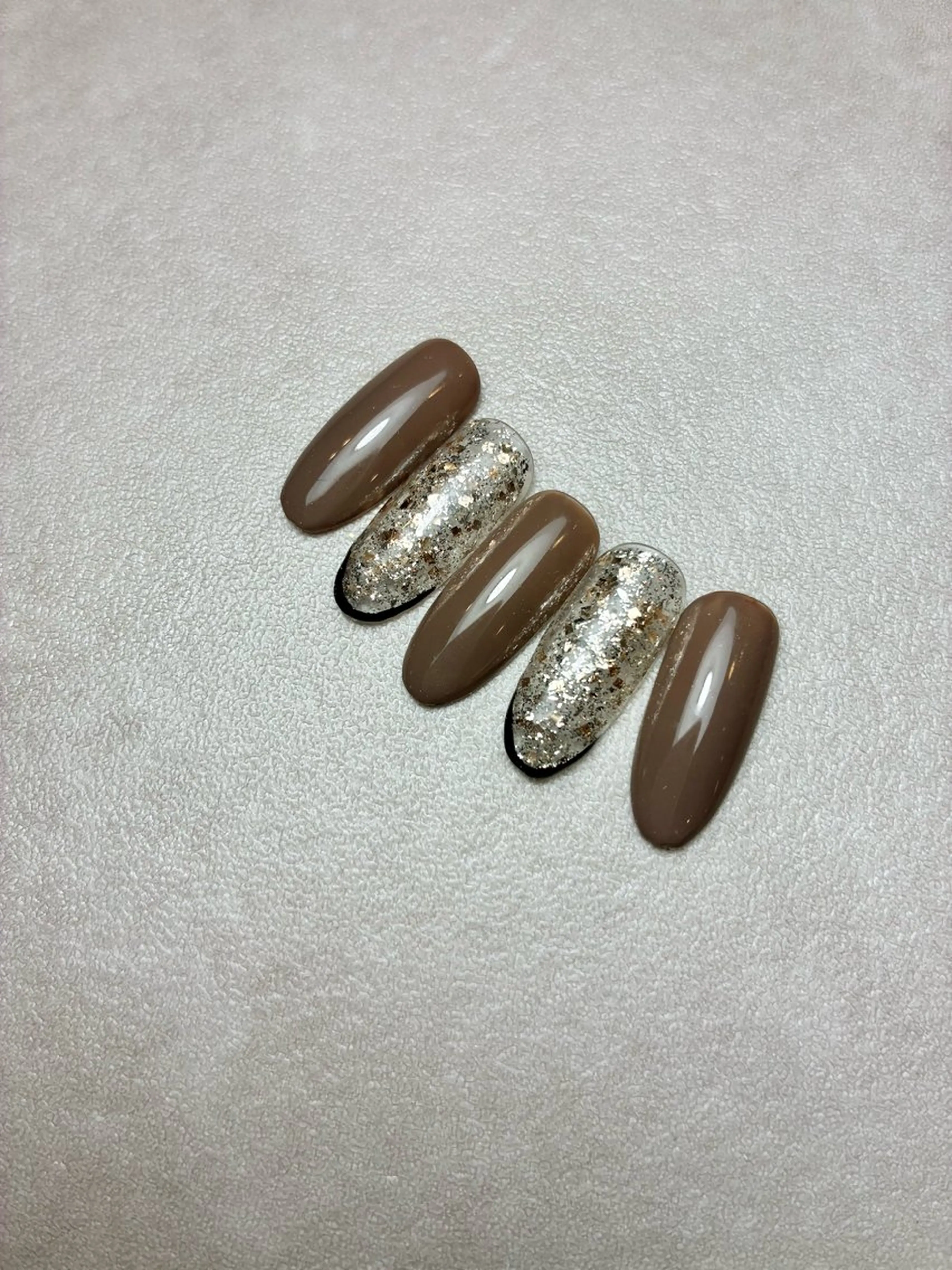 ネイル フレンチネイル ラメ(グリッター) ハンドネイル addition スタッフのネイルデザイン